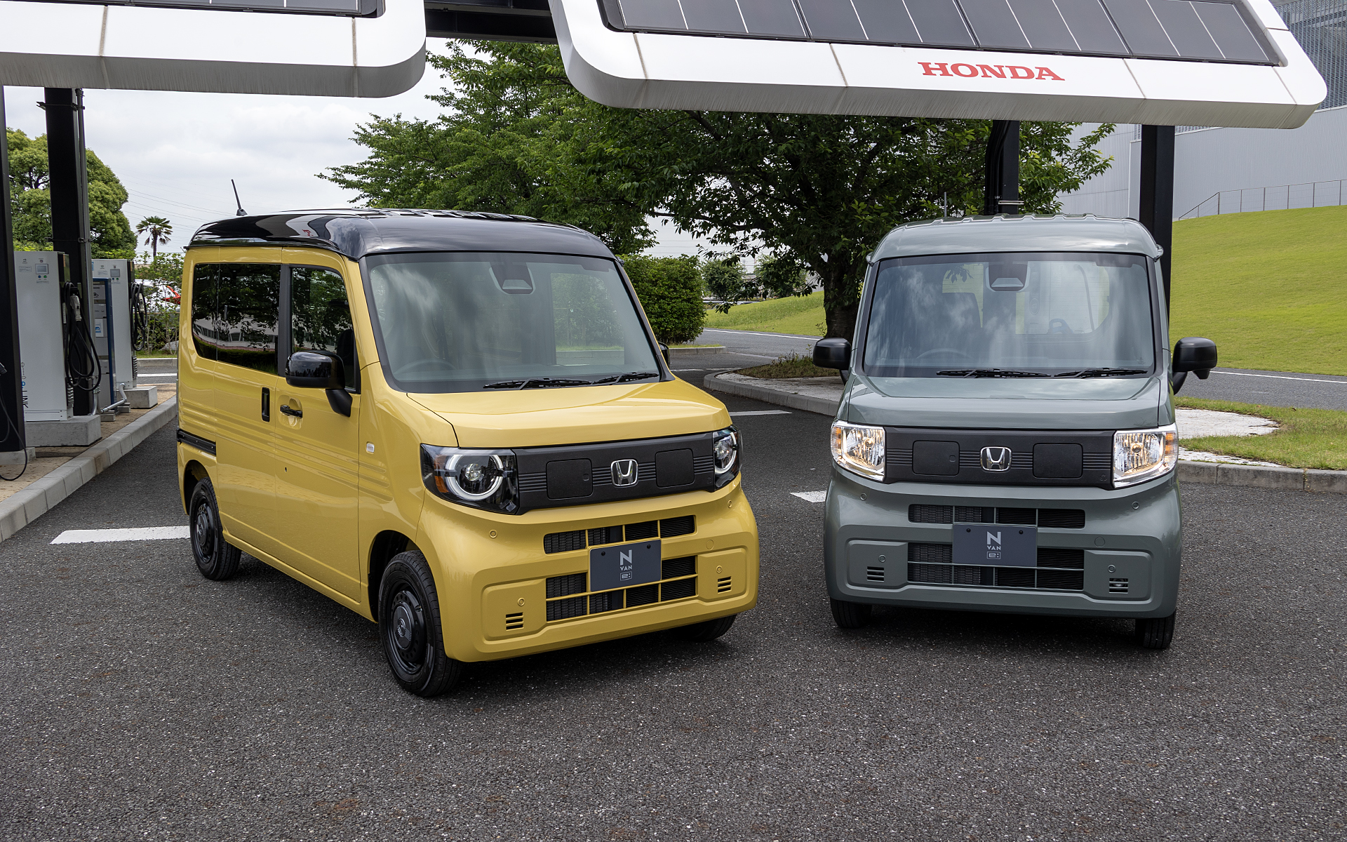 e：L4（左）とe：FUN（右）