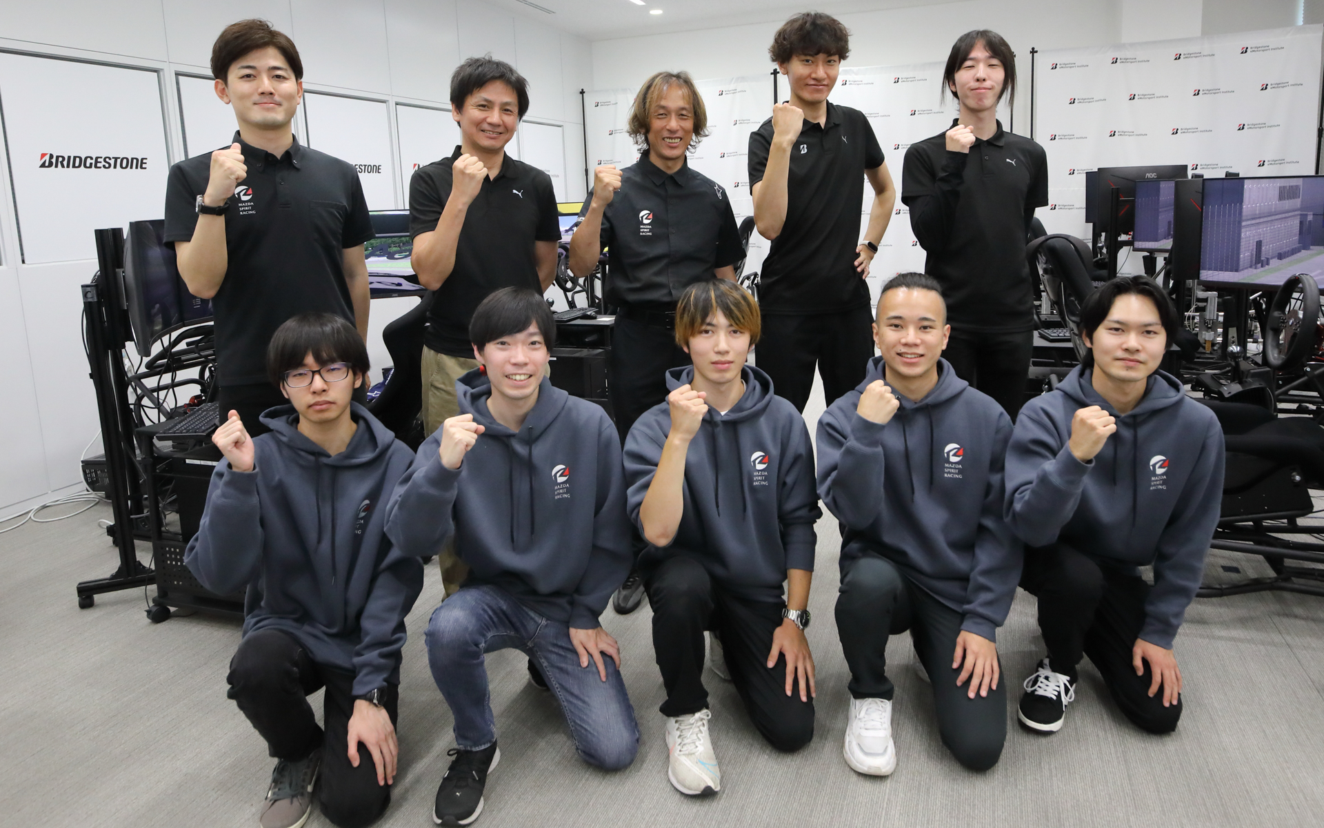 6月16日のマツ耐参加に向け、「ブリヂストングローバル研修センター」で実施された座学＆事前練習に参加した選手、講師陣、関係者