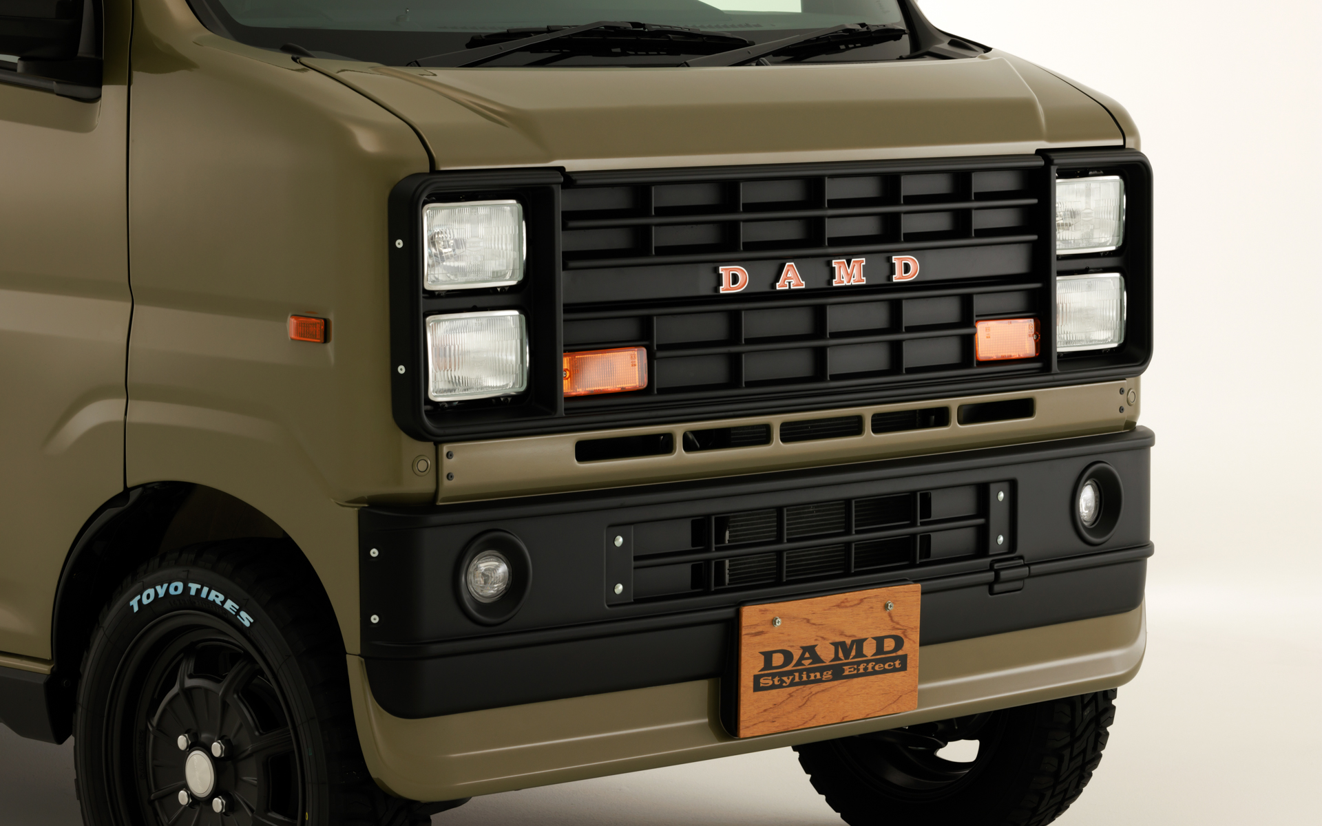 FUZZ DECKVAN装着イメージ