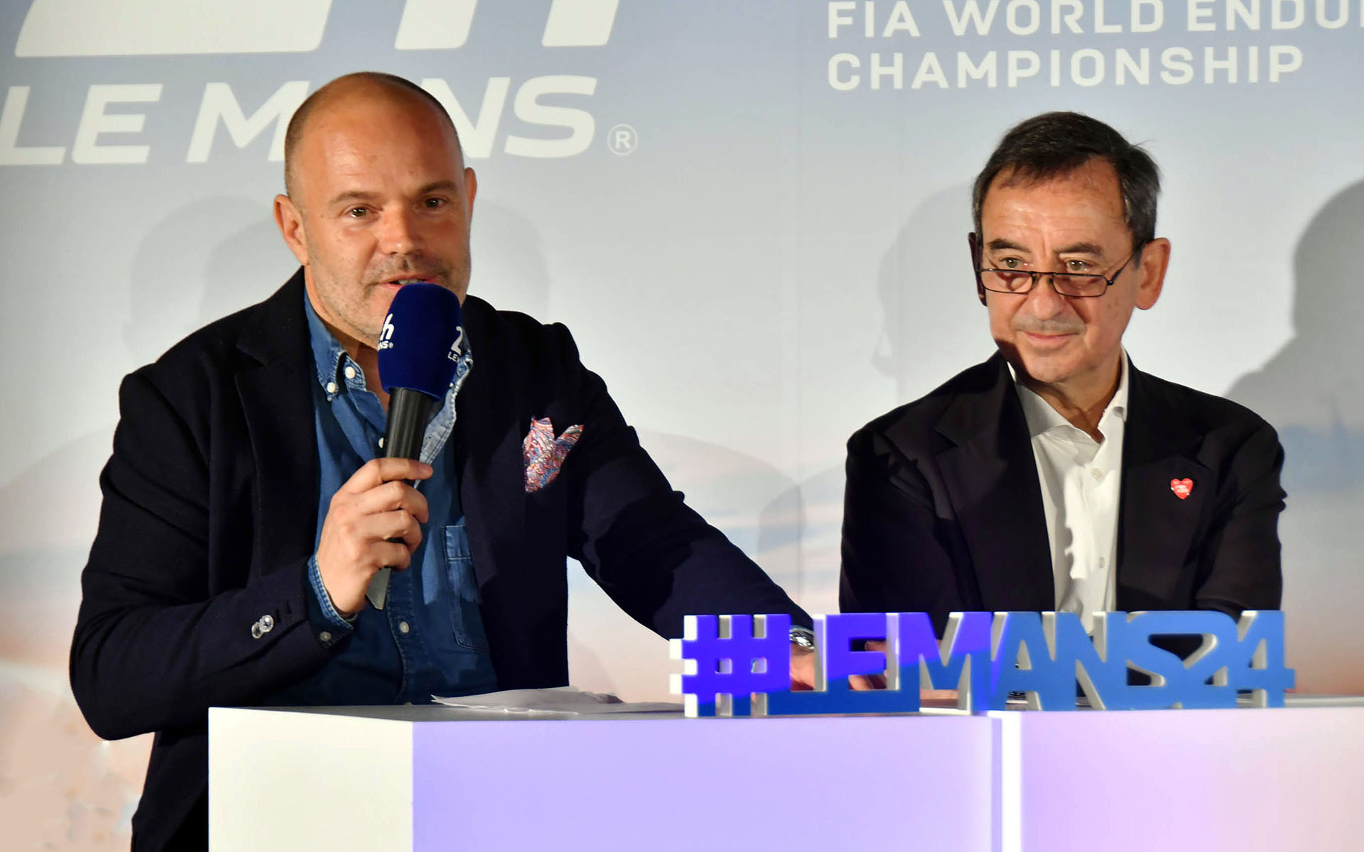 FIA WEC統括ディレクターのフレデリック・ルキアン氏（左）