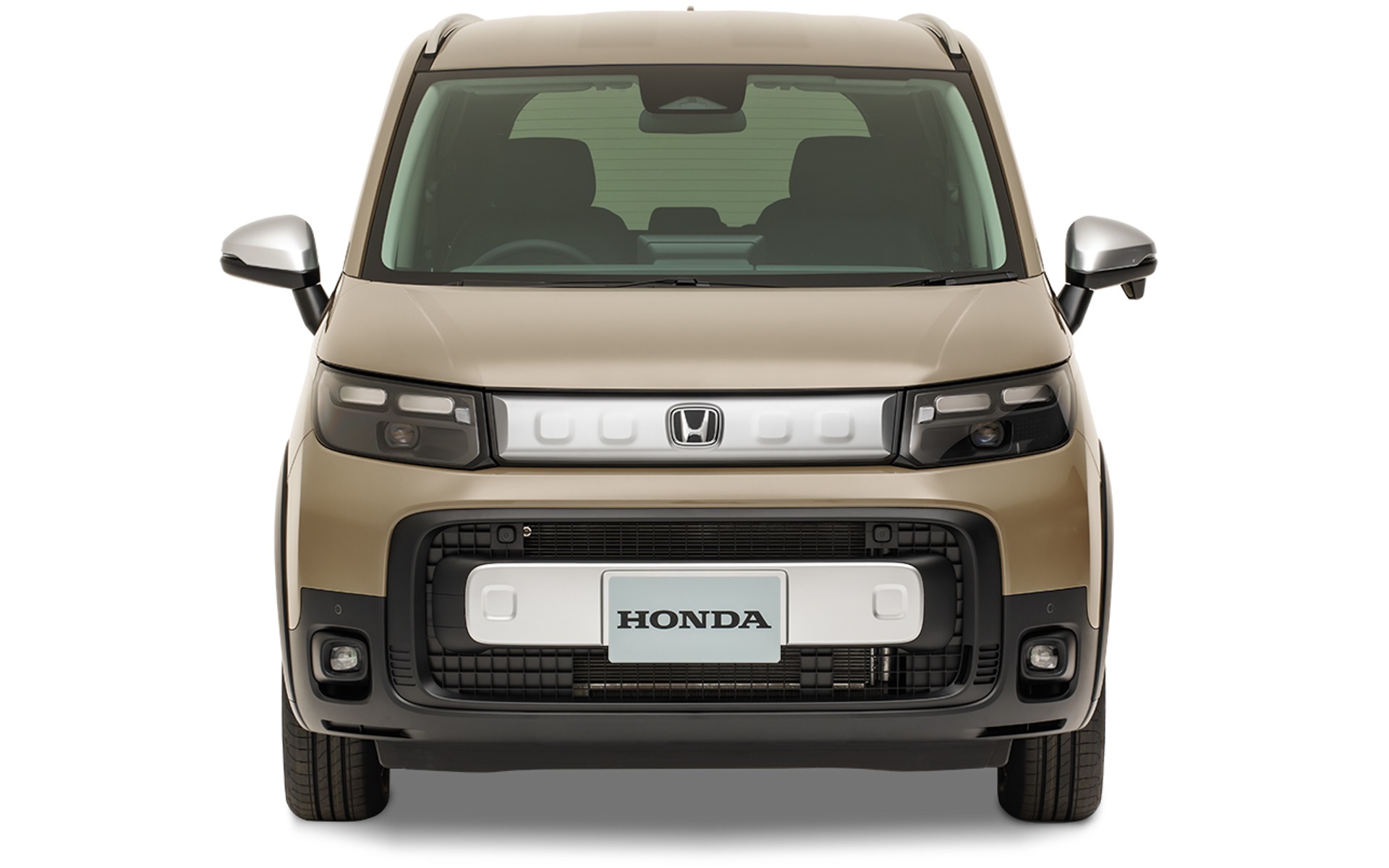 新型フリード「クロスター」のボディサイズは、4310×1720×1755mm（全長×全幅×全高：4WDは全高1780mm）、ホイールベースは2740mm