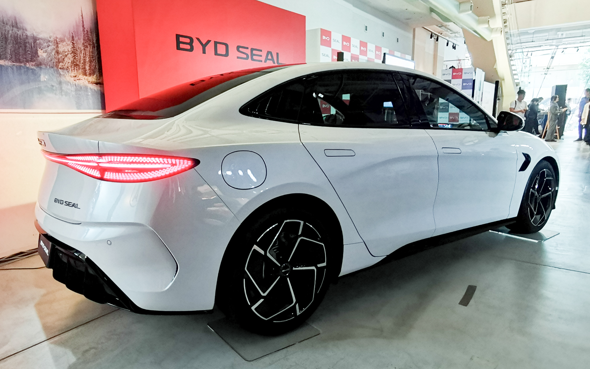 BYDのフラグシップセダン「シール」はグローバル戦略モデル