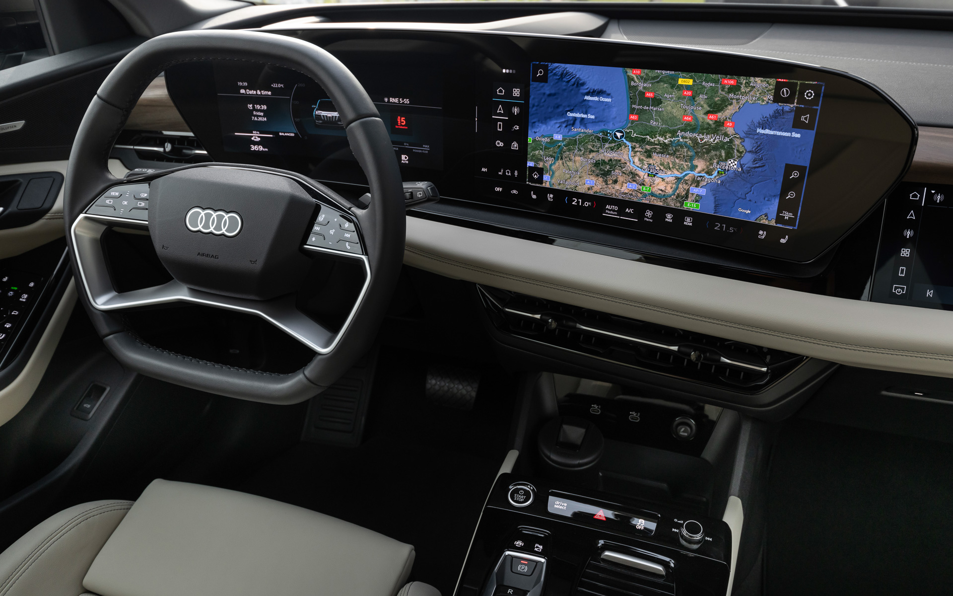 Q6 e-tronクワトロのボディサイズは4771×1939×1648mm（全長×全幅×全高）、ホイールベースは2899mm