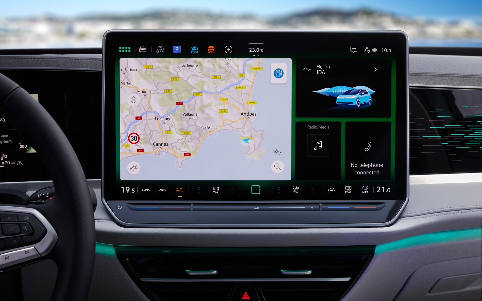 第4世代のインフォテイメントシステムを採用するインテリア