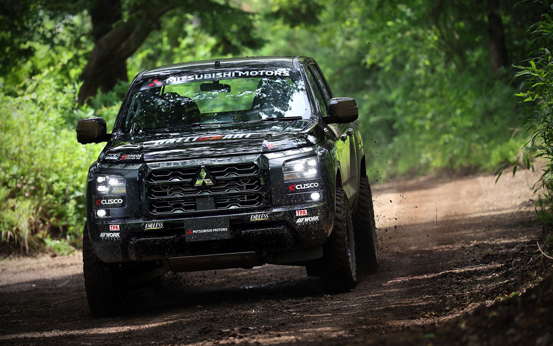 AXCR2024仕様のトライトン（開発車両）