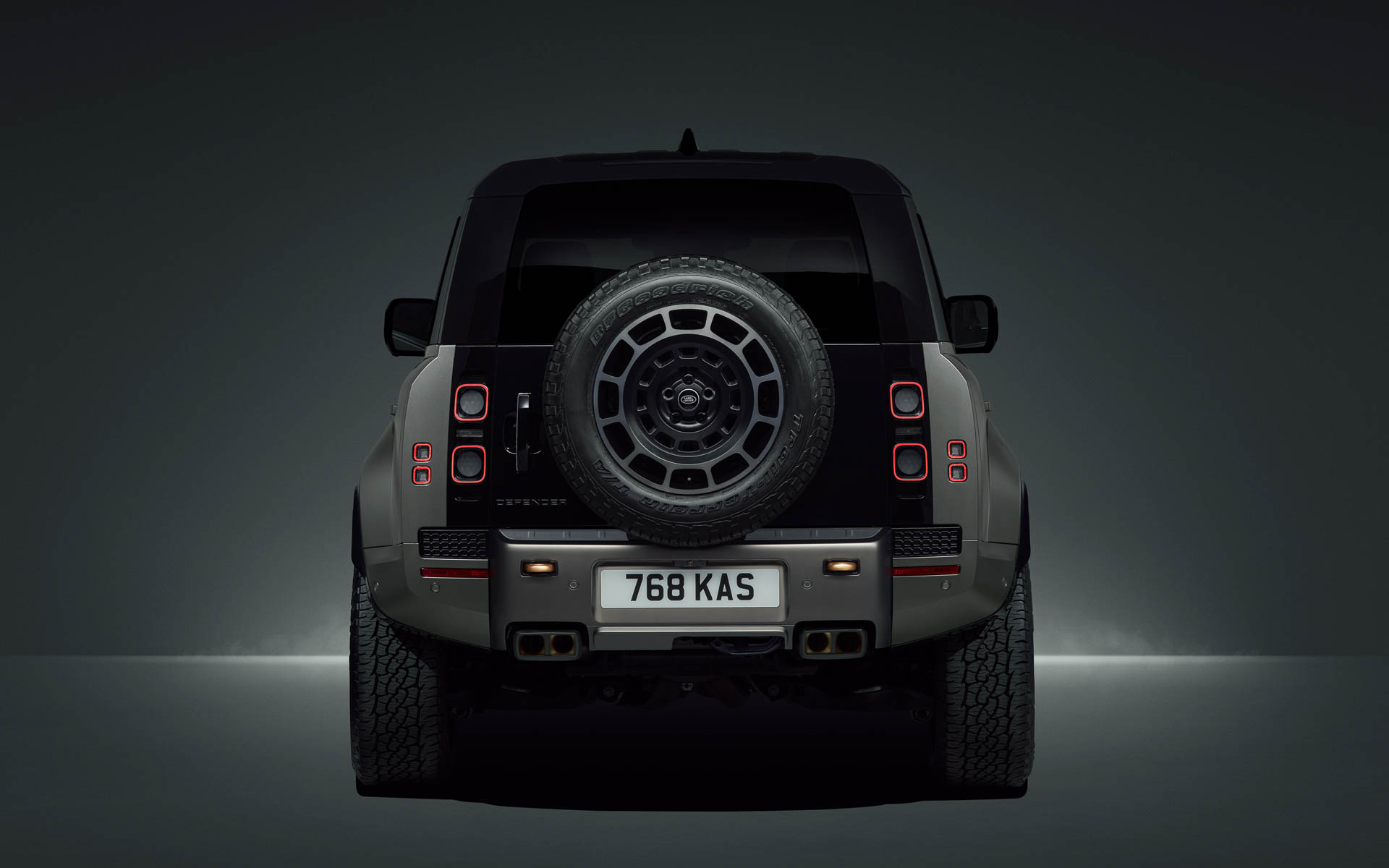 ディフェンダー オクタ EDITION ONE