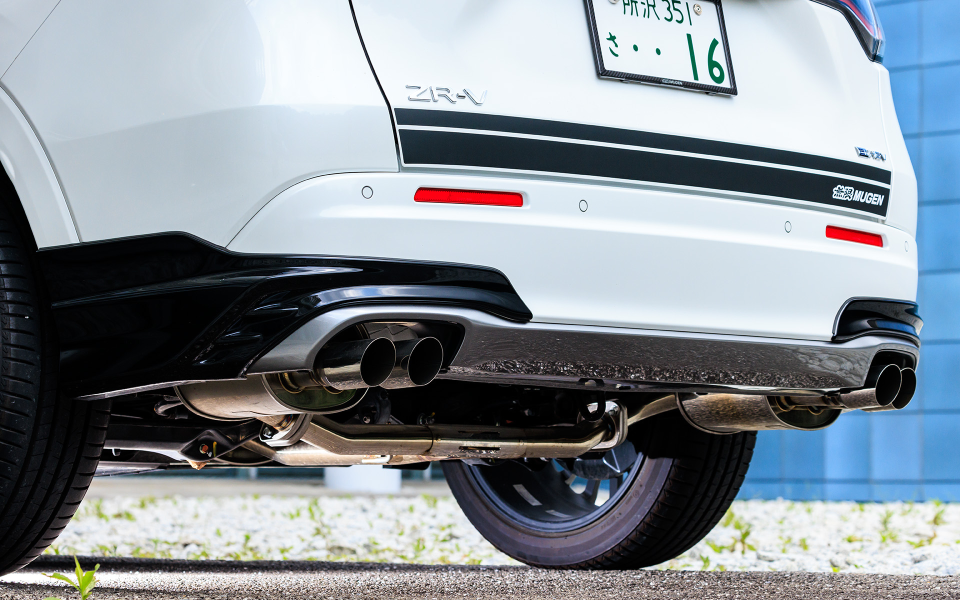 オールステンレス製の「スポーツエキゾーストシステム」は価格33万円で、Zグレードのe：HEVとガソリン車に適合