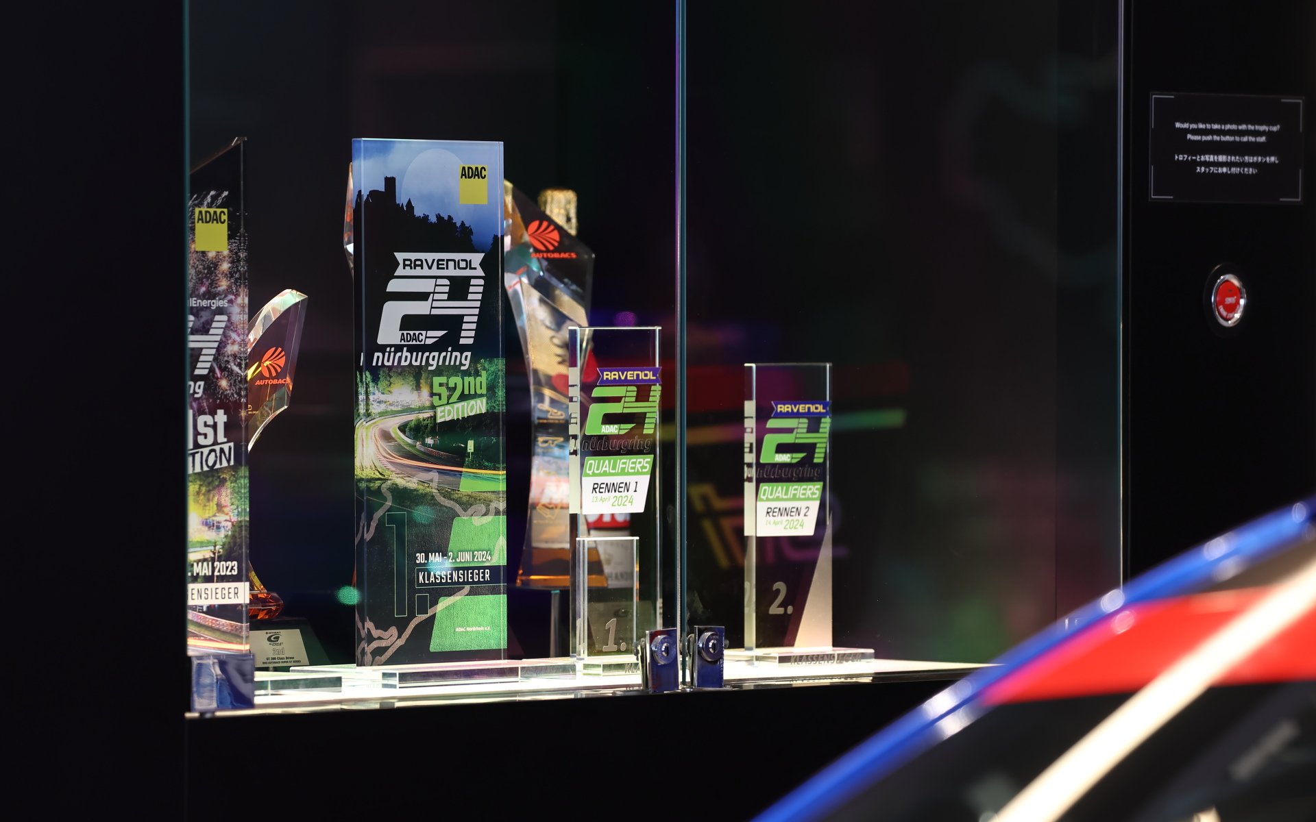 2024年はカルロ・ヴァン・ダム選手、佐々木孝太選手、ティム・シュリック選手、久保凜太郎選手の4名がステアリングを握り、SP4Tクラス1位（総合51位）を獲得した