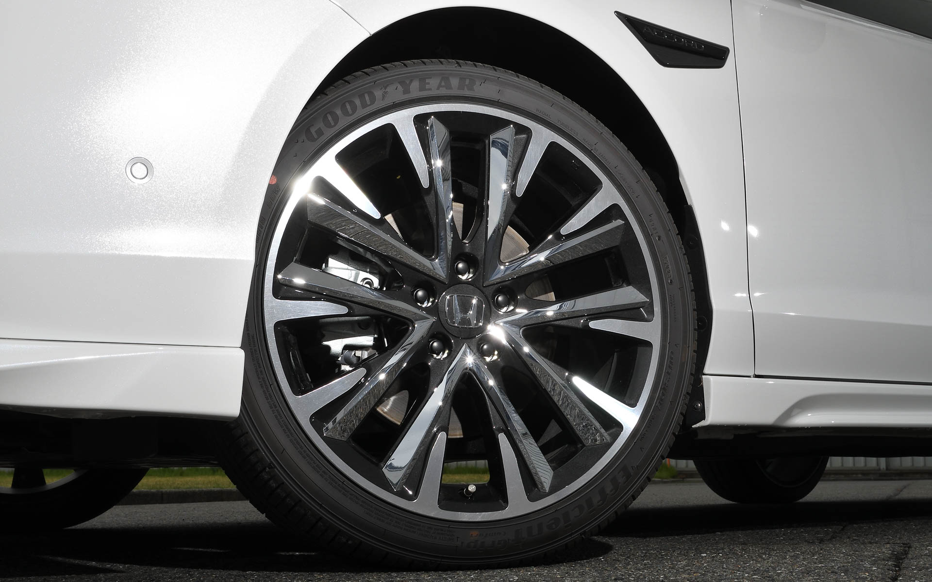 アルミホイール＋アルミホイールガーニッシュ