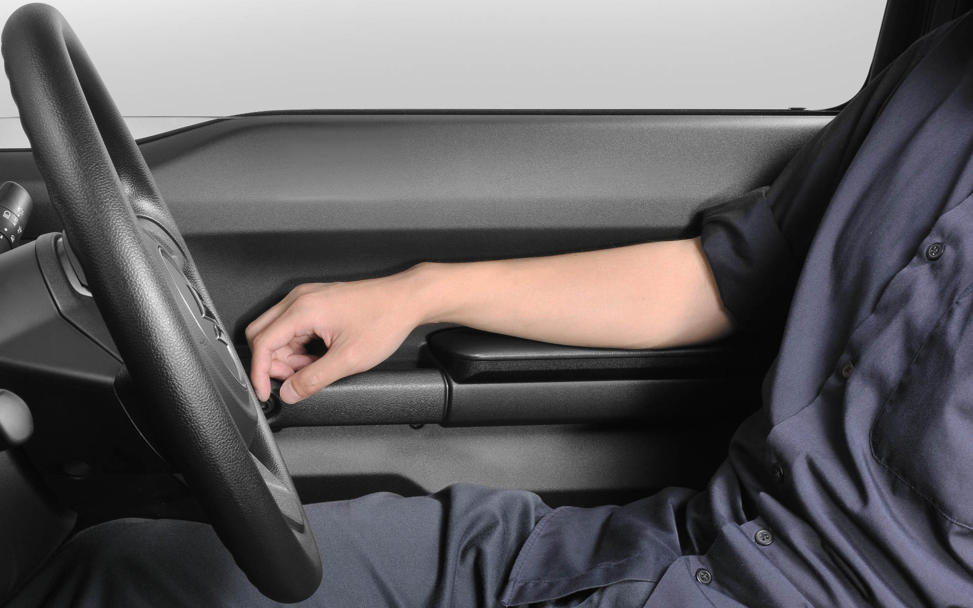 ジムニー/ジムニーシエラ専用「ドアアームレスト」