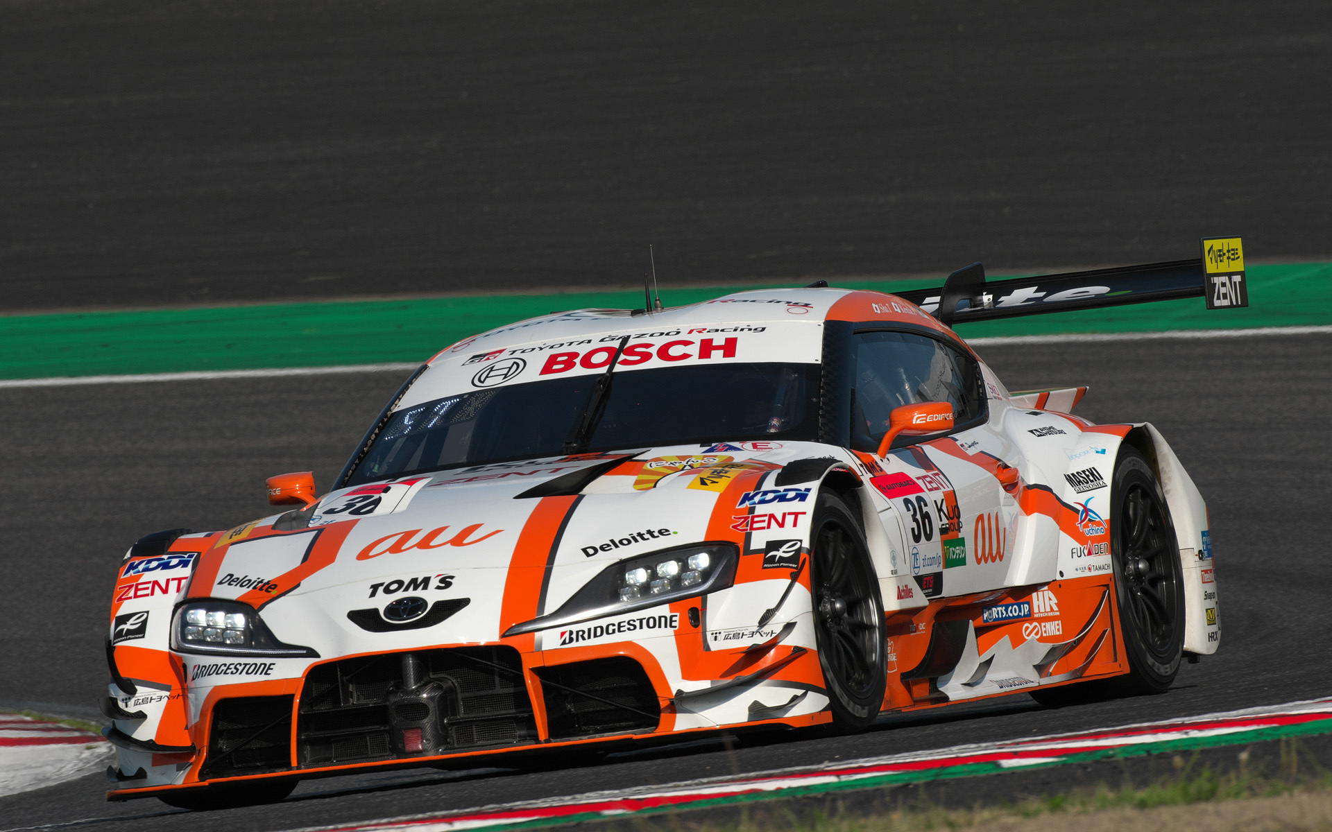 ブリヂストンのタイヤを履くGT500クラスの36号車 au TOM'S GR Supra（坪井 翔/山下建太組）