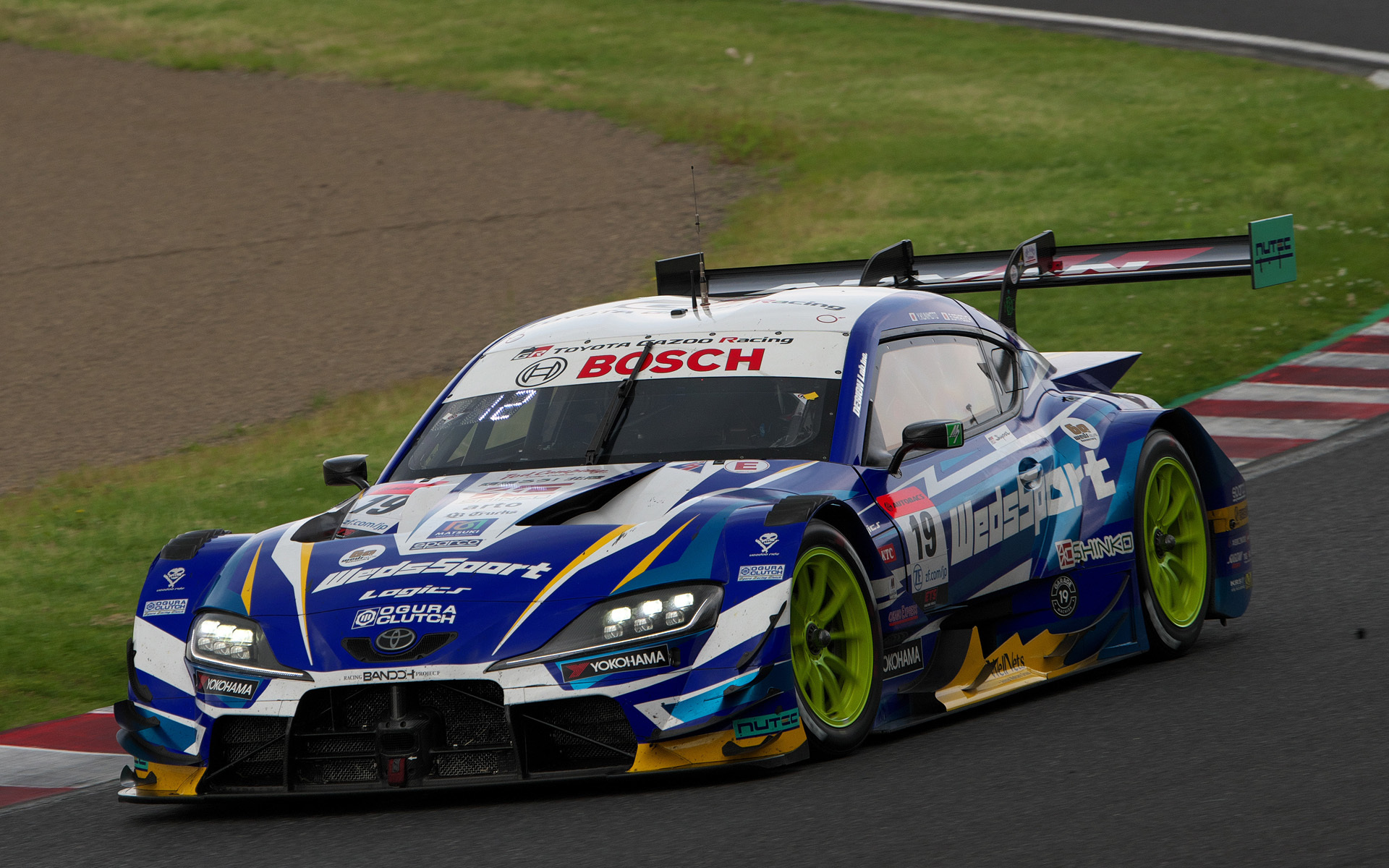 2023年の鈴鹿サーキットで横浜ゴムとして7年ぶりのGT500クラス優勝を成し遂げた19号車