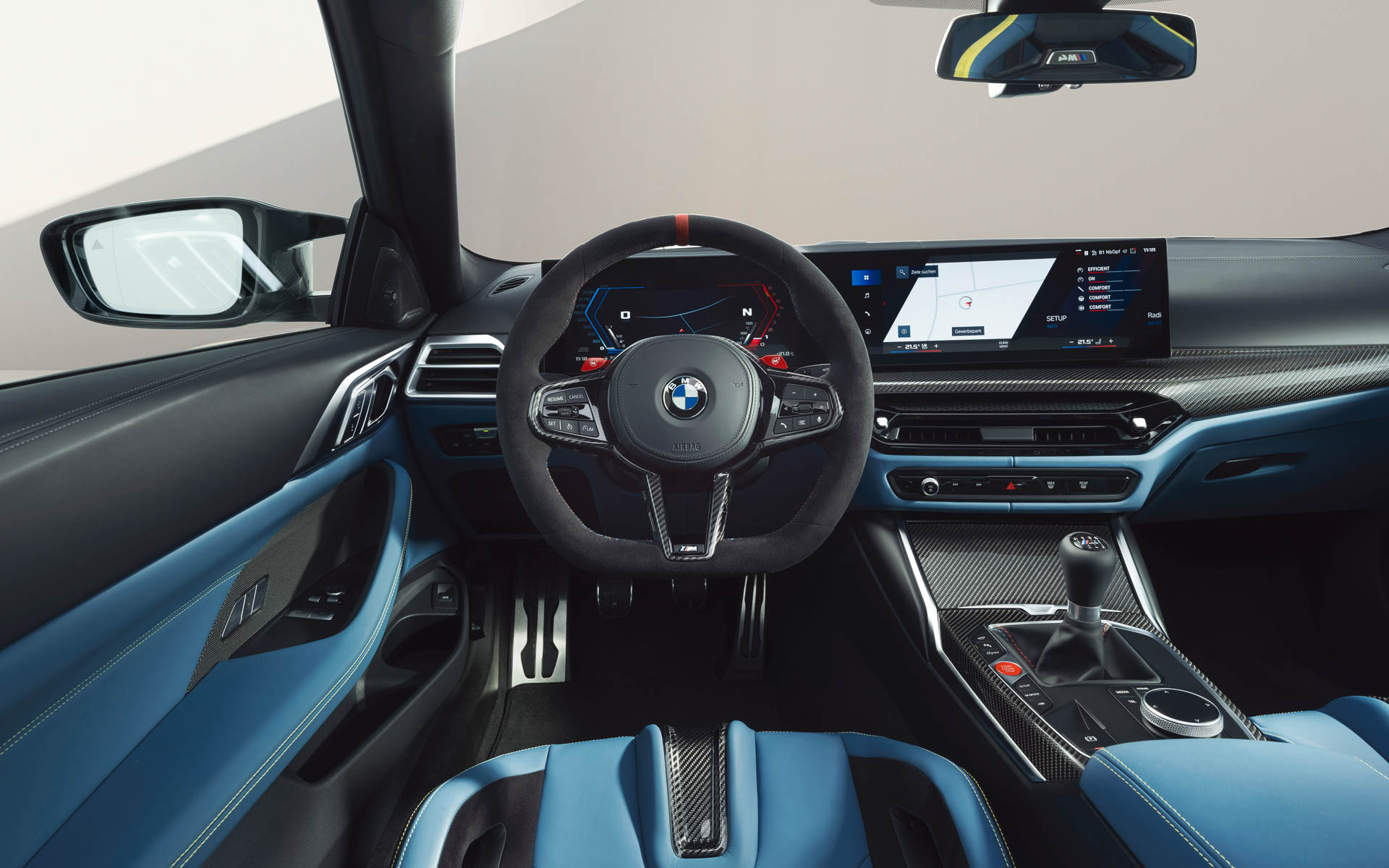 M4クーペのインテリアイメージ