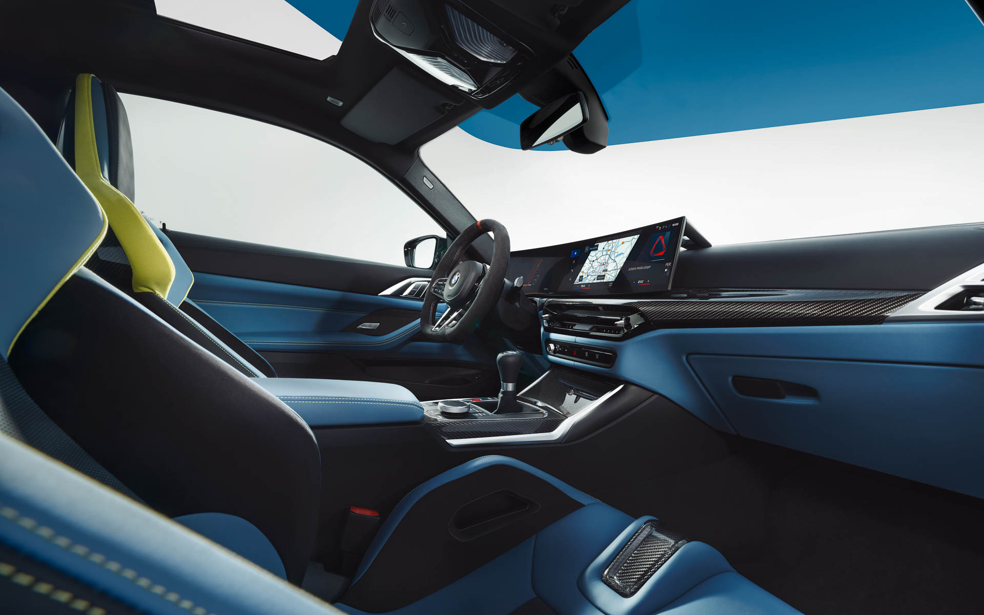 M4クーペのインテリアイメージ