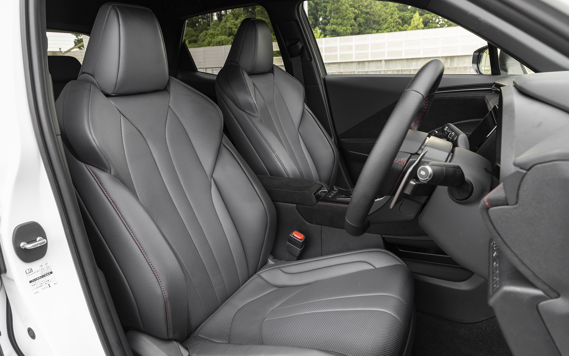 インテリアは豊富なカラーリングを用意