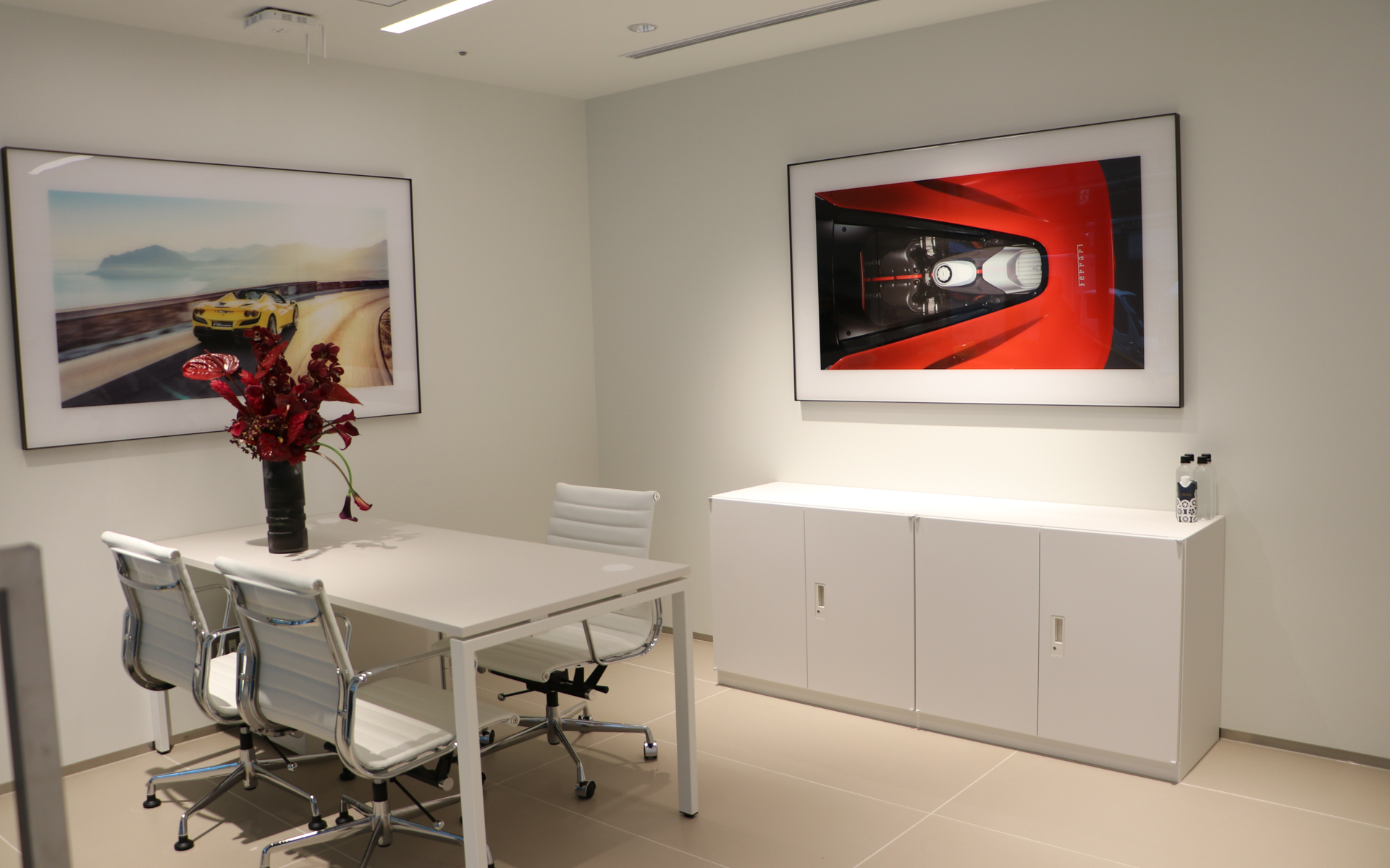 商談ルームも完備