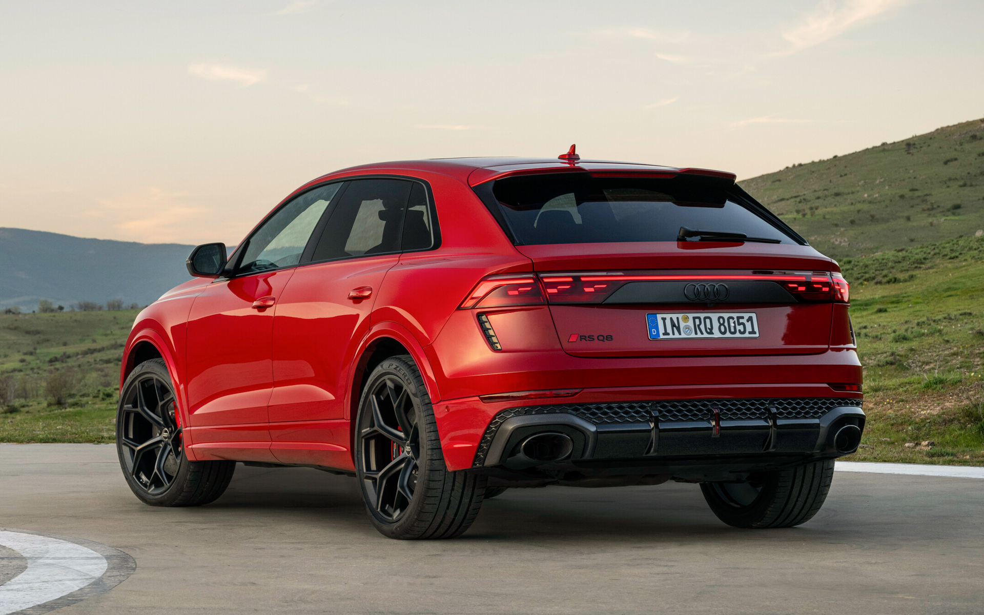 RS Q8パフォーマンス