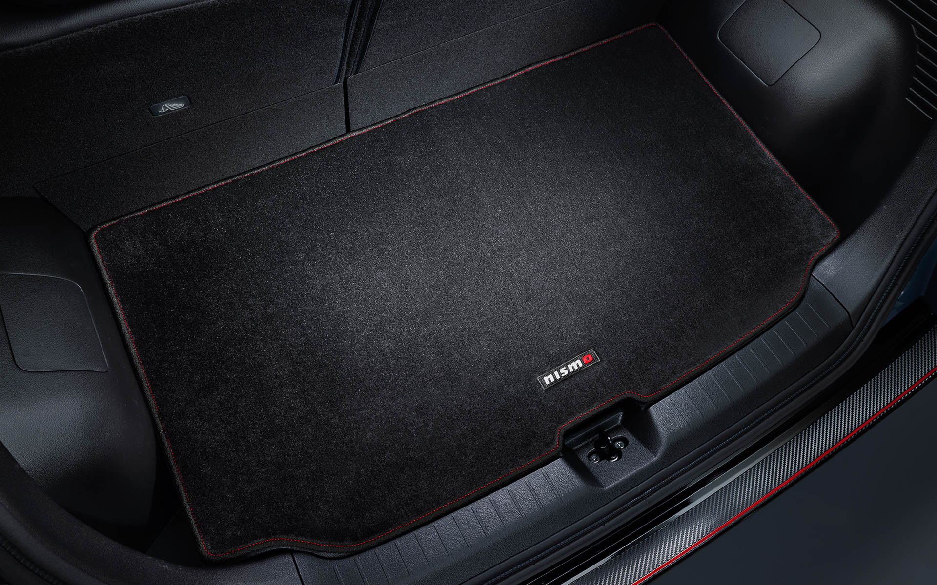 ラゲッジマットの装着イメージ