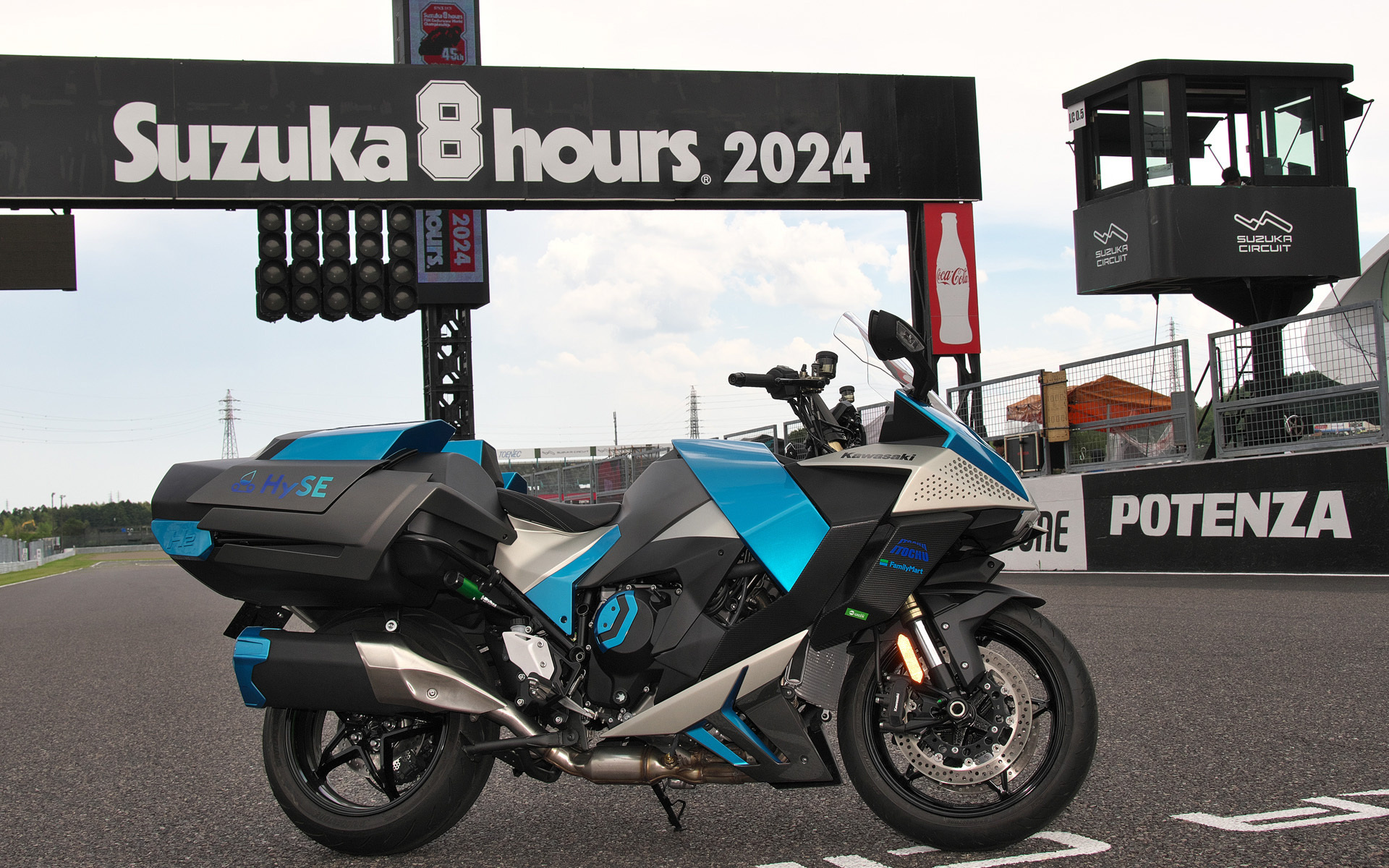 カワサキが開発中の水素エンジンバイク