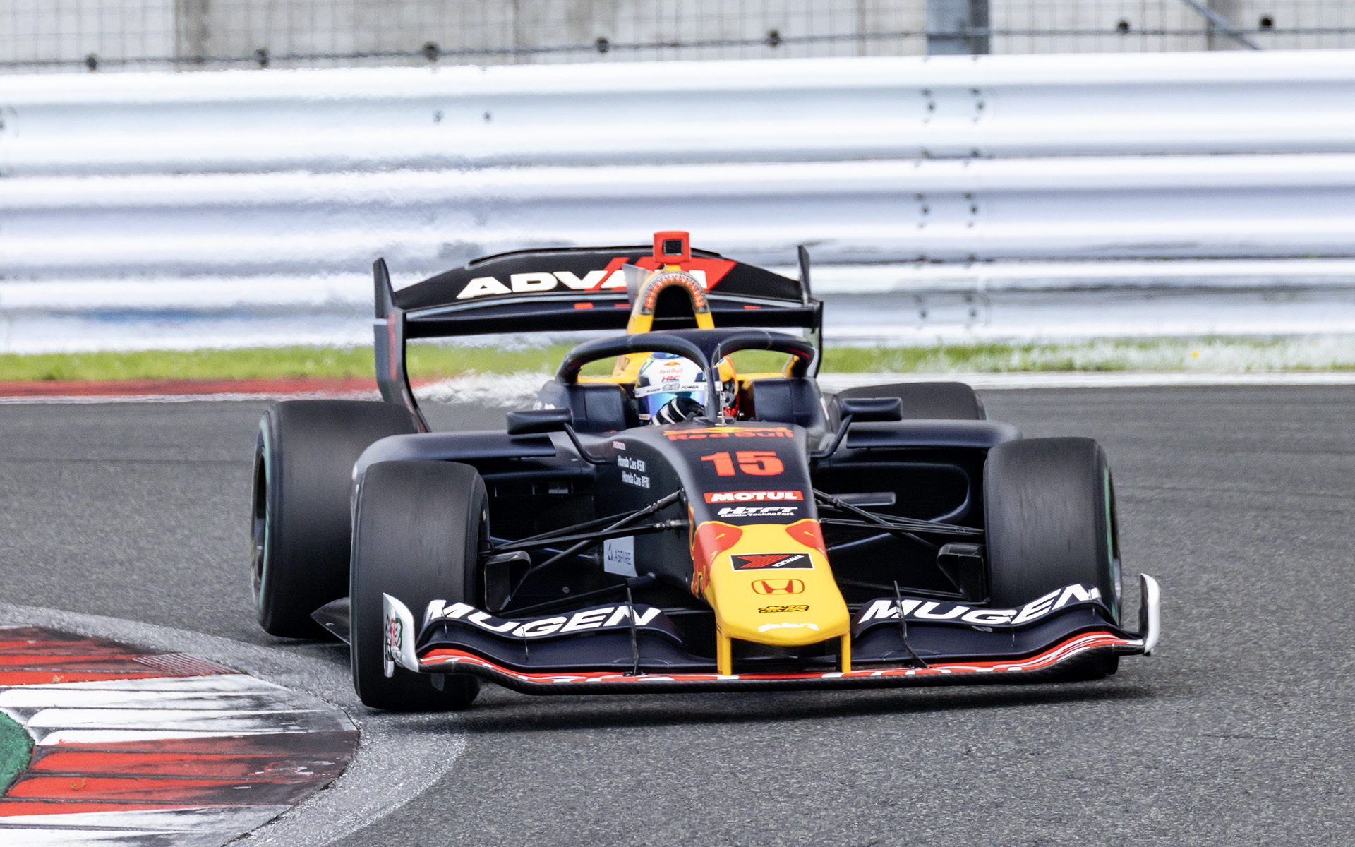 15号車 Red Bull MOTUL MUGEN SF23 岩佐歩夢選手