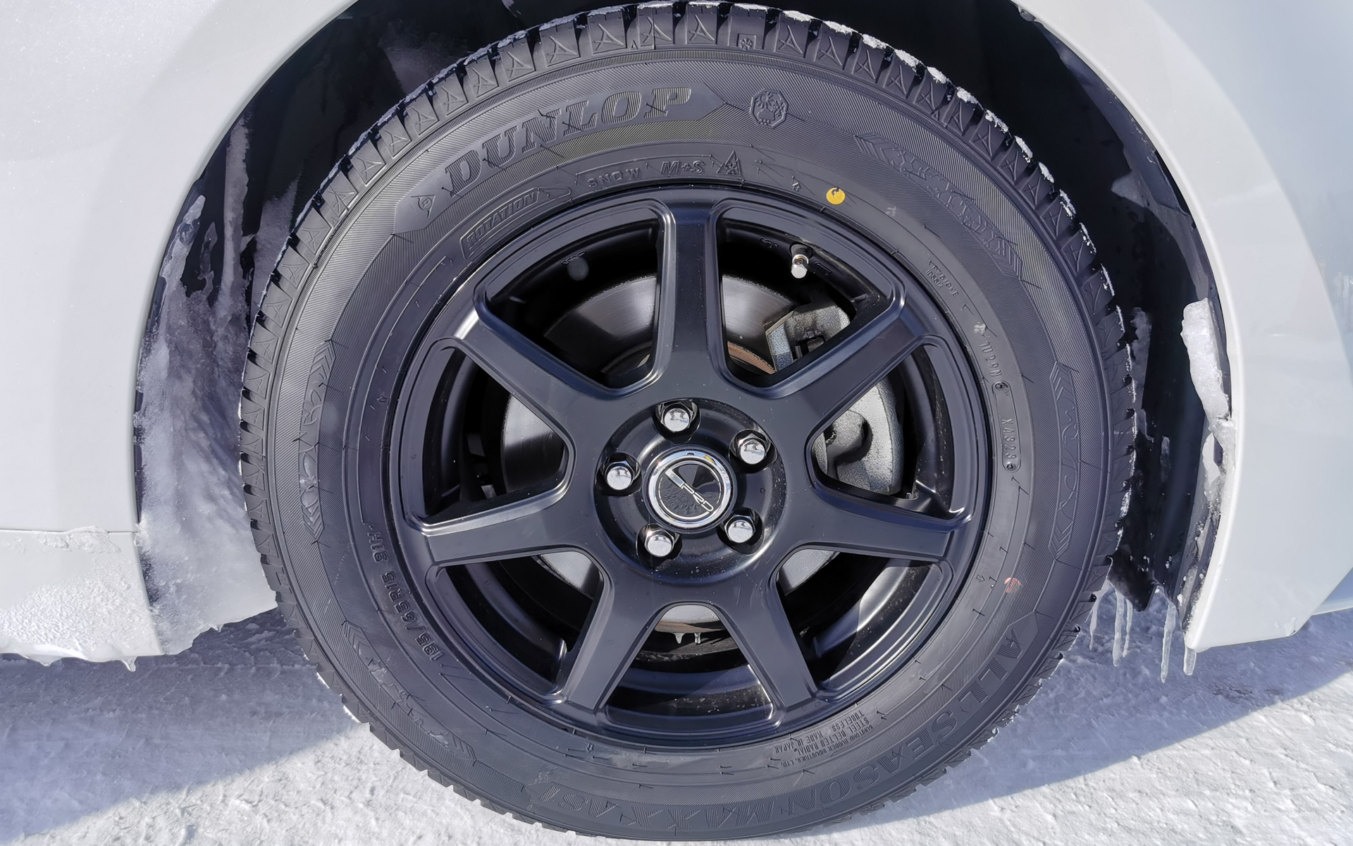 比較試乗に使用したオールシーズンタイヤ「オールシーズンマックス AS1」