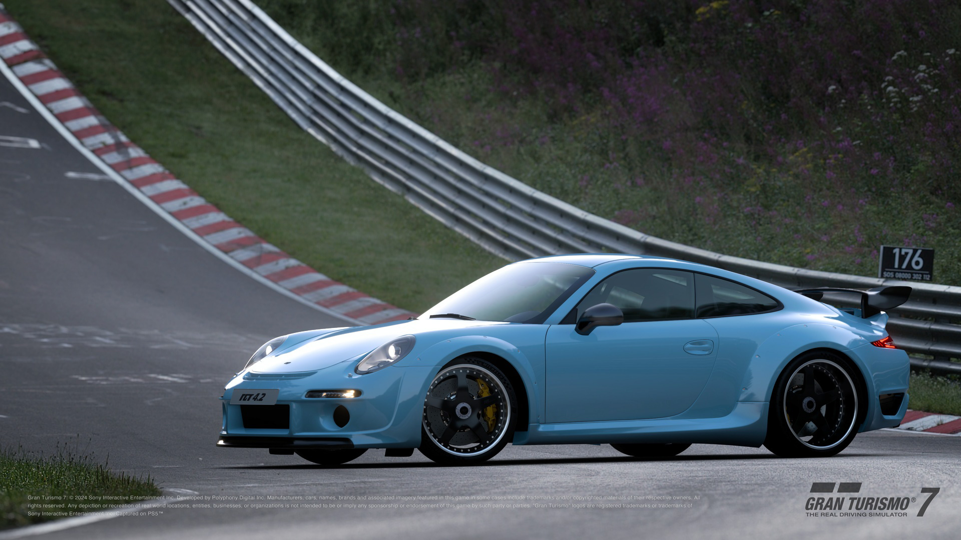 ルーフ RGT 4.2 '16