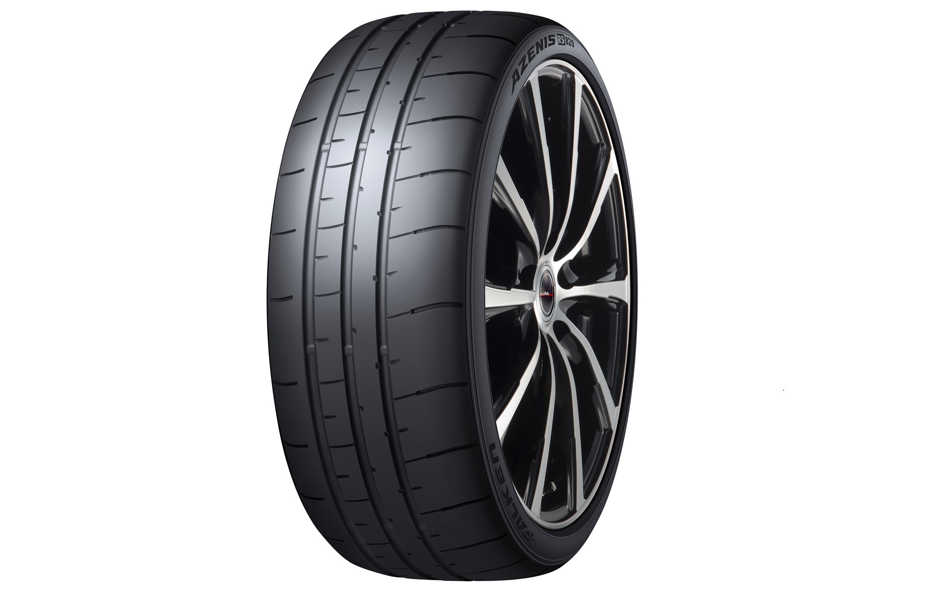 FALKEN AZENIS RS820