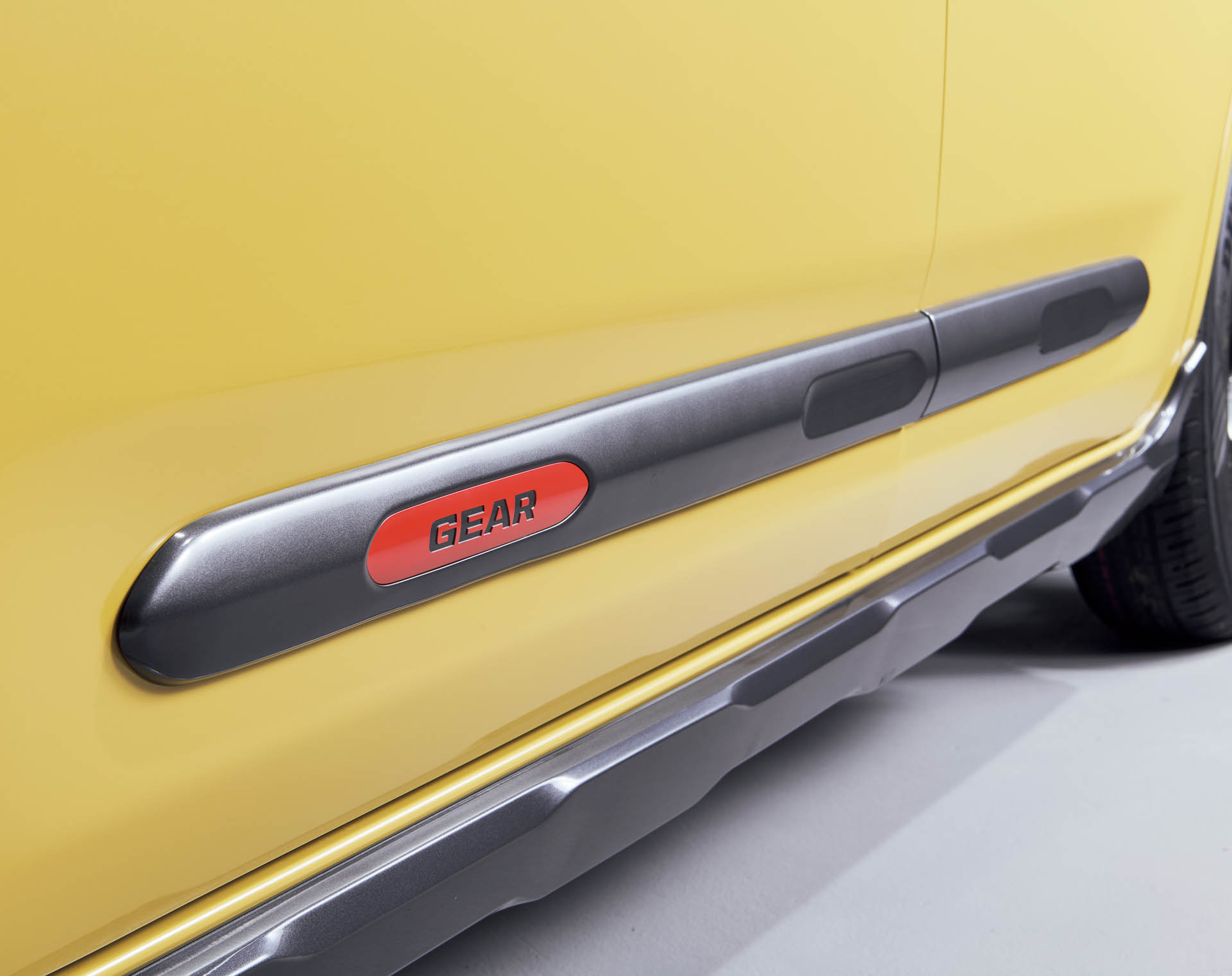 サイドドアガーニッシュ