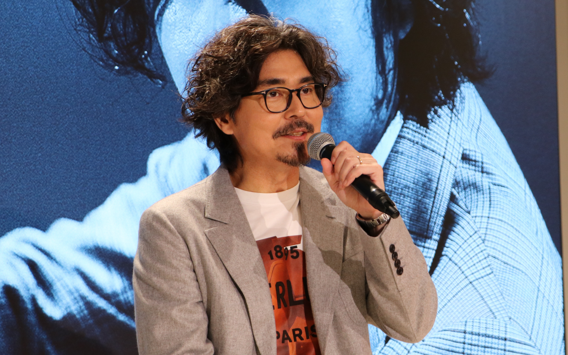 新型5シリーズはゆとりのあるダンディな人におすすめしたい1台と小澤氏