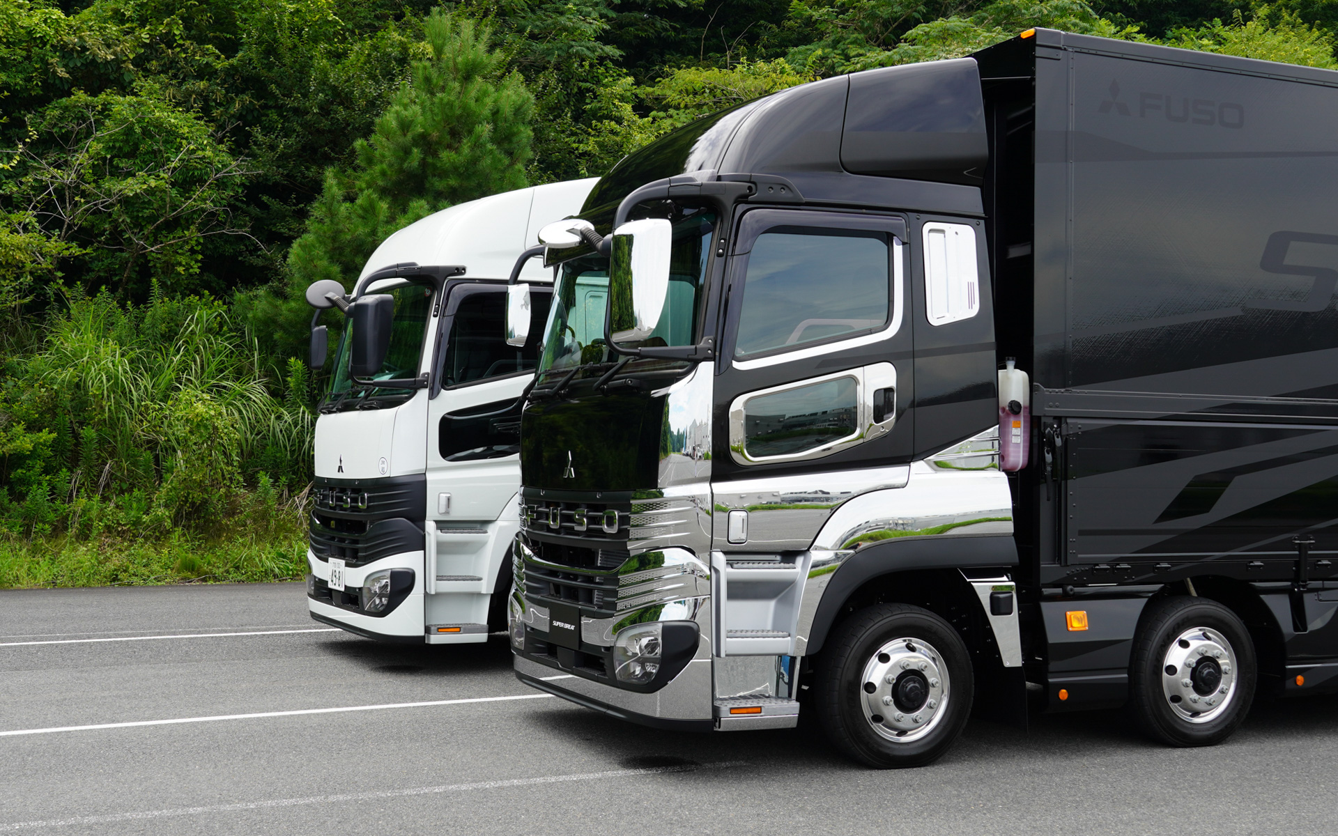 メッキパーツをふんだん装着しているドレスアップモデル