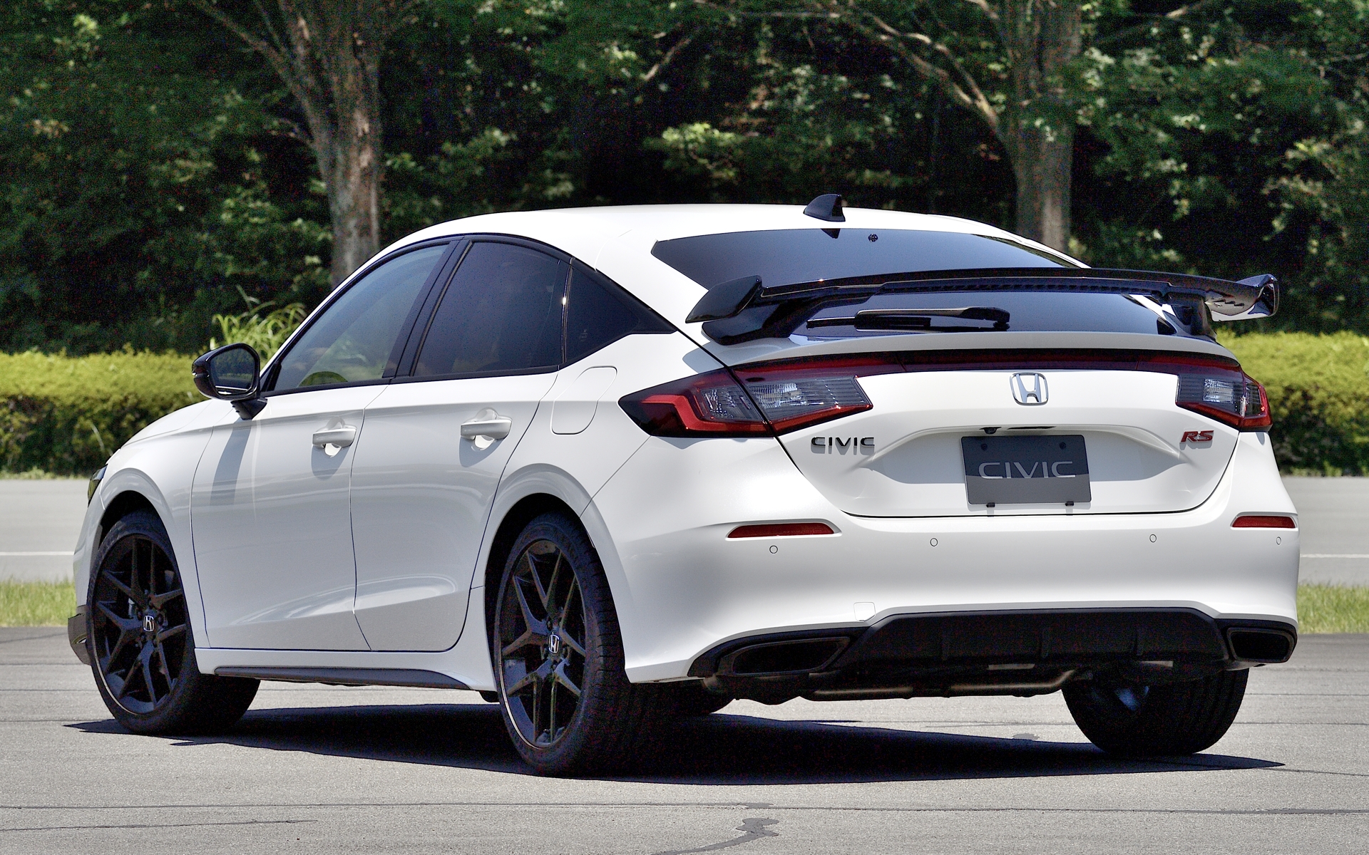 新型シビック用純正アクセサリー装着イメージ（写真のクルマはRSグレード）