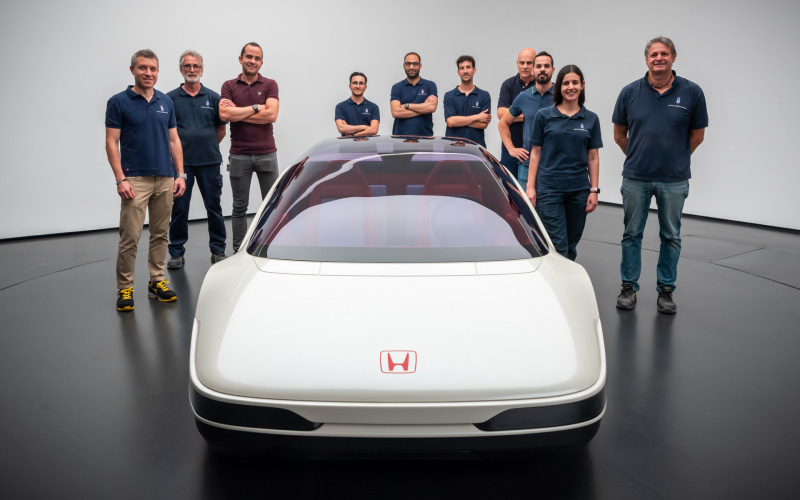 ホンダ、1984年のコンセプトカー「HP-X」をレストア 2024年ペブル