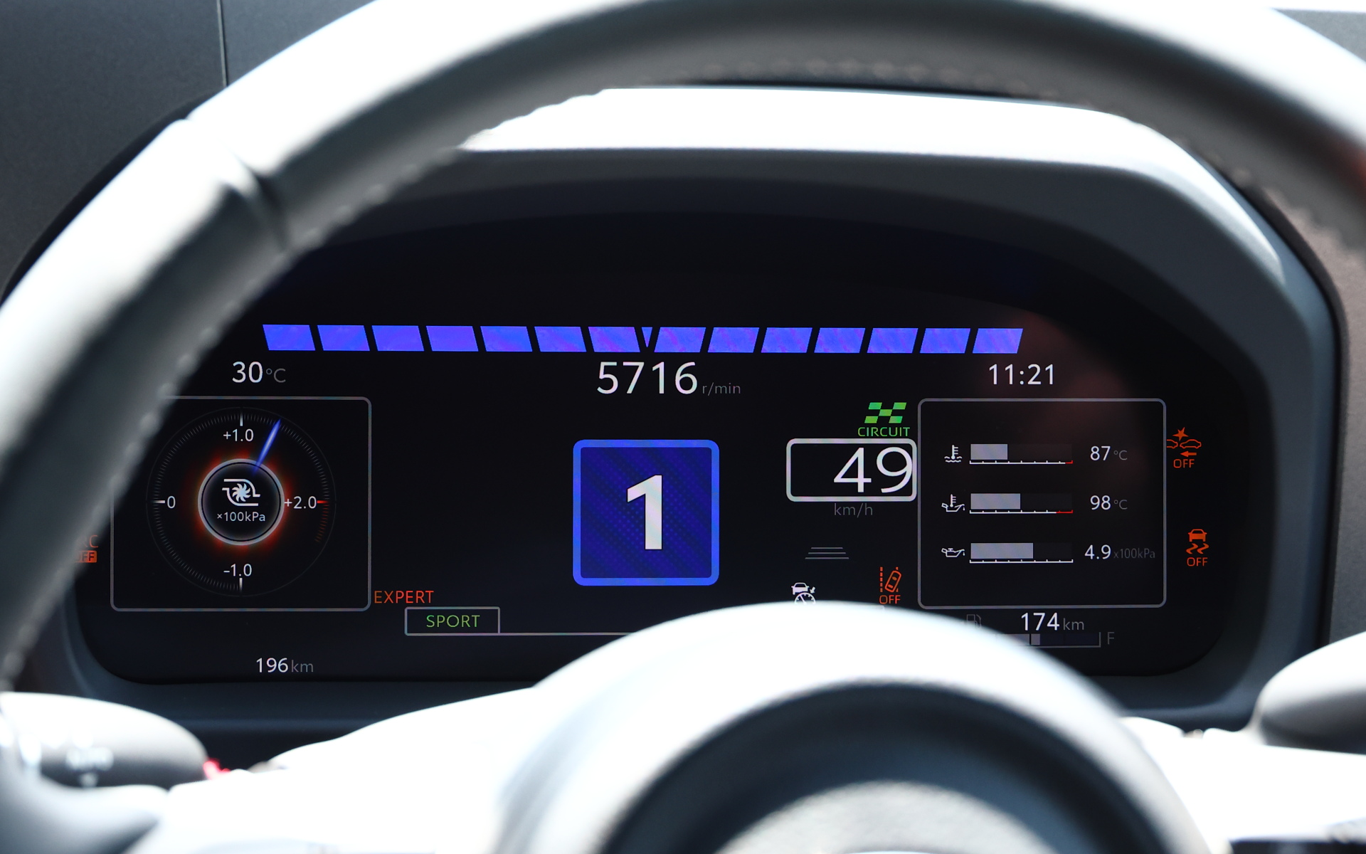 青点滅でシフトタイミングを教えてくれる