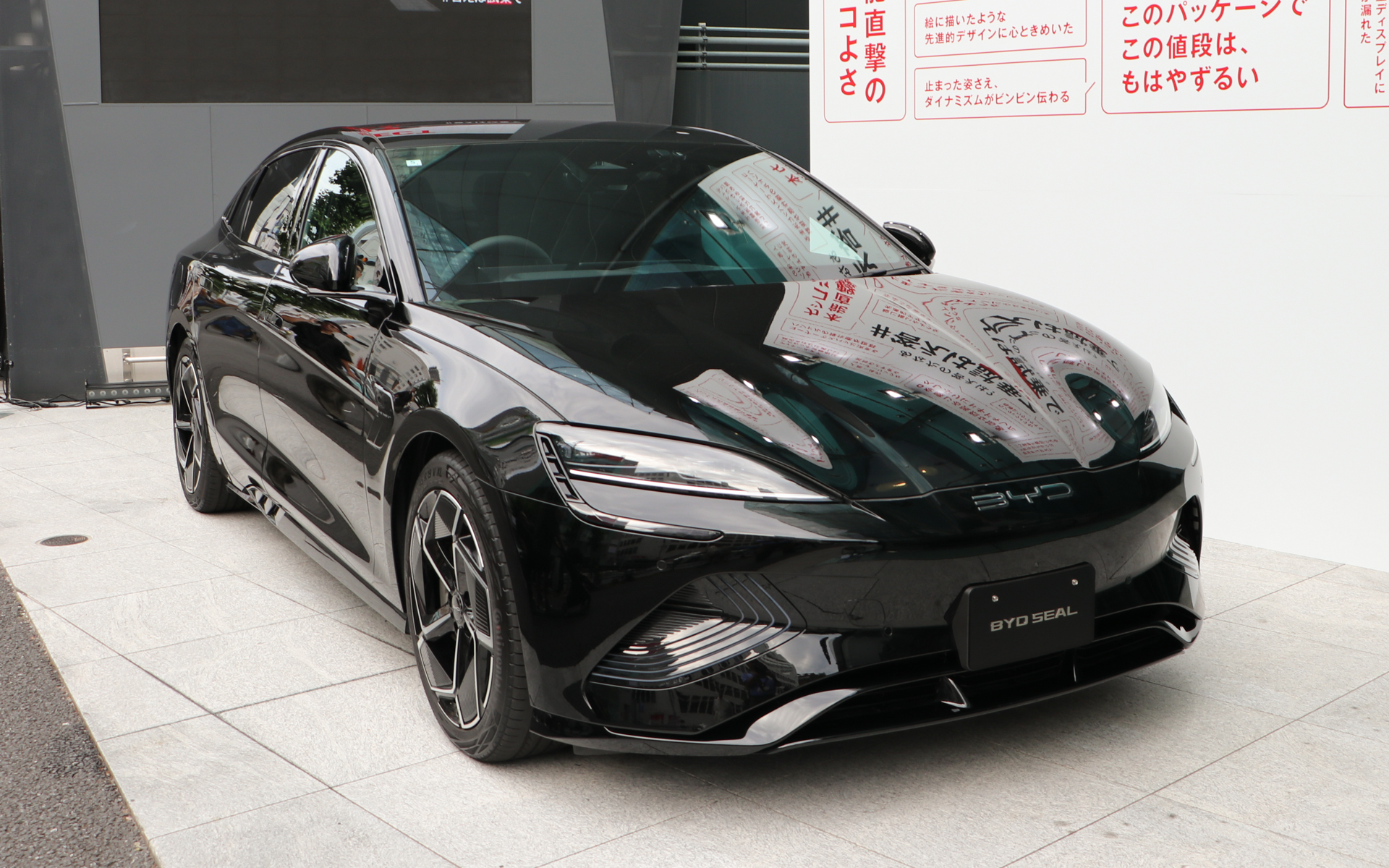 4ドアセダンの新型EV「SEAL」