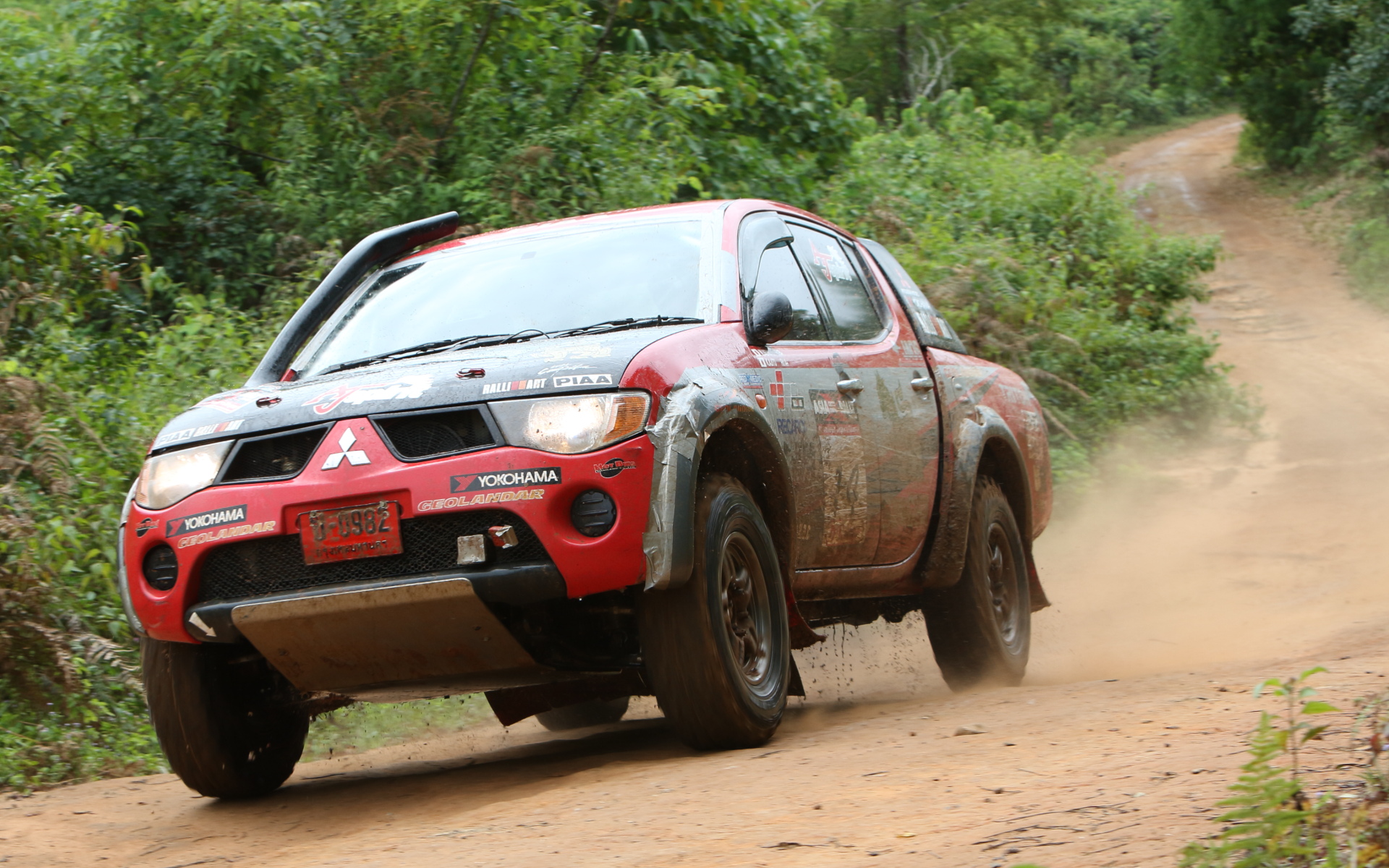 初代トライトン（AXCR2009）