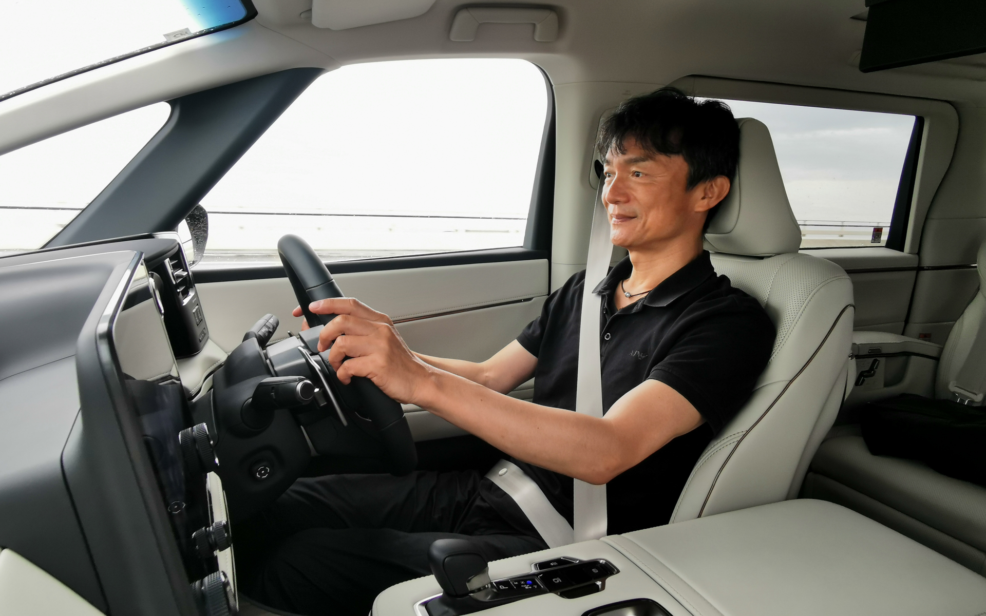 ステアリングの応答性もいい