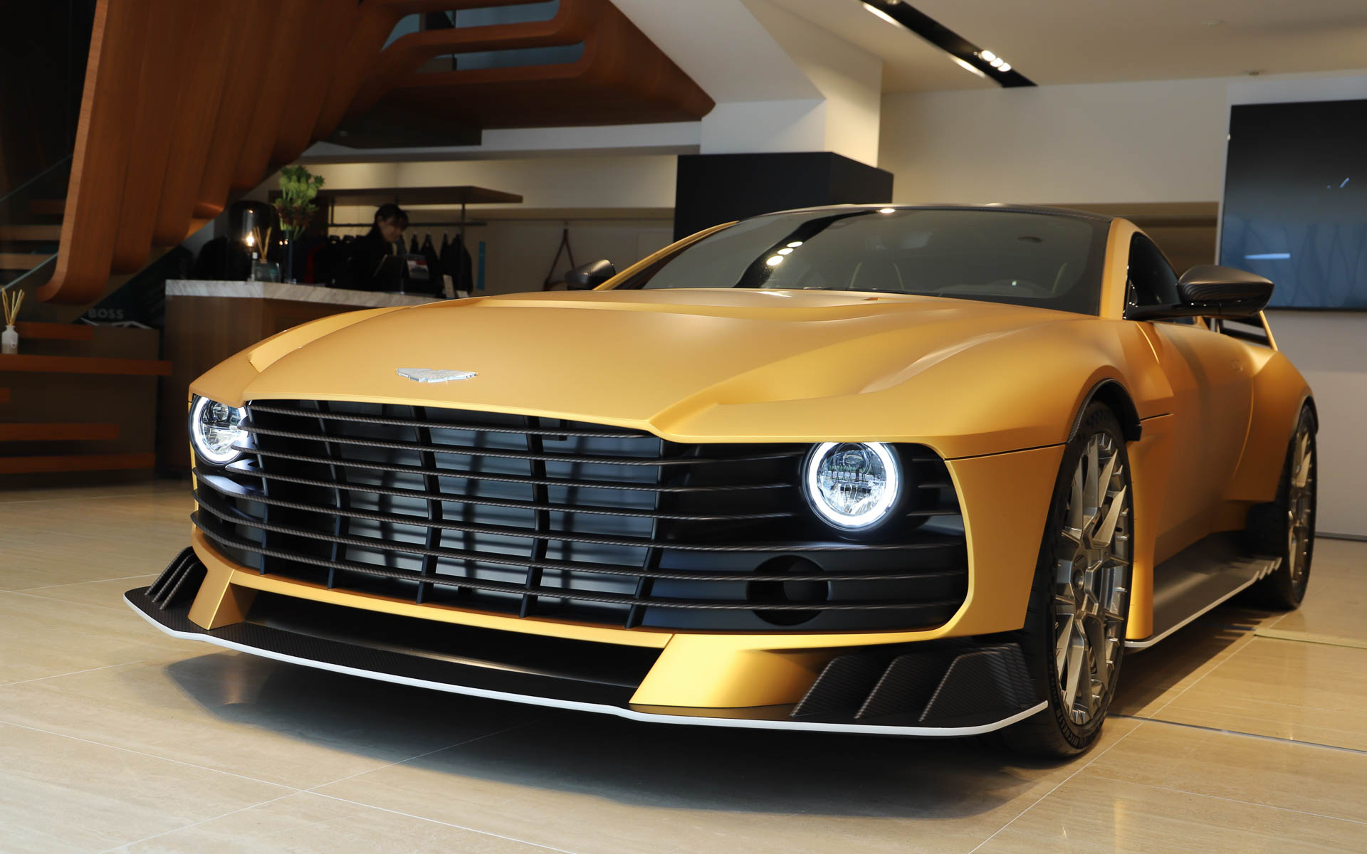 世界38台限定モデル「ヴァリアント」