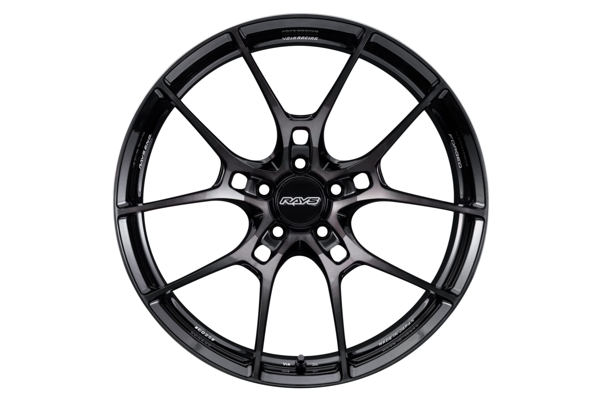 スポークの細さは5.5～6mmまでシェイプアップしている