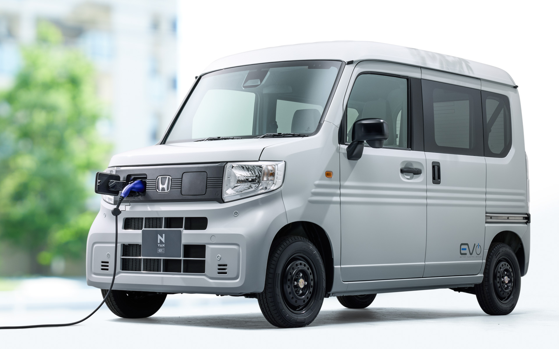 N-VAN e:　純正アクセサリー装着車