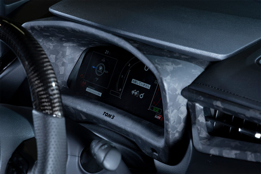 メーターインナーフード