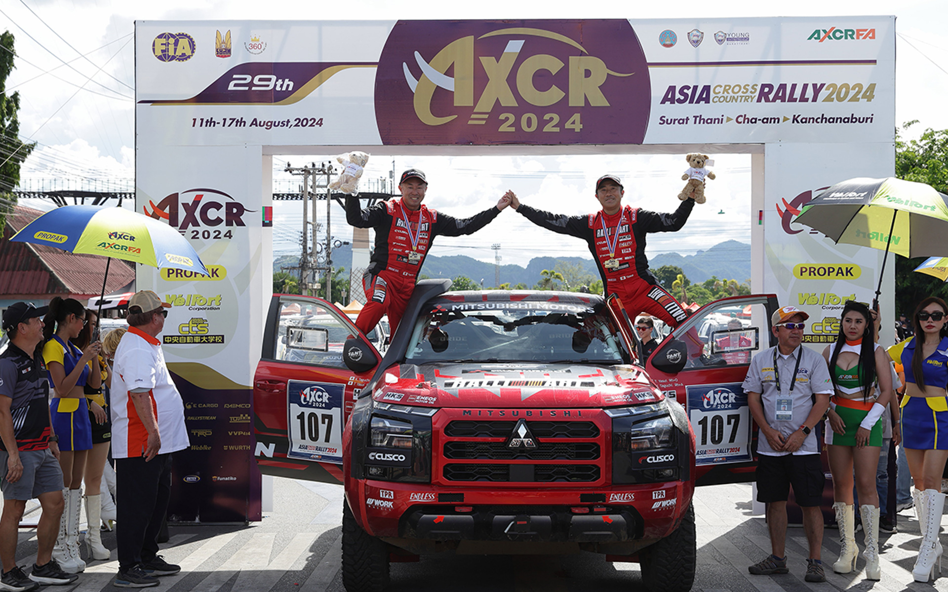 総合5位入賞を果たした田口選手と保井選手