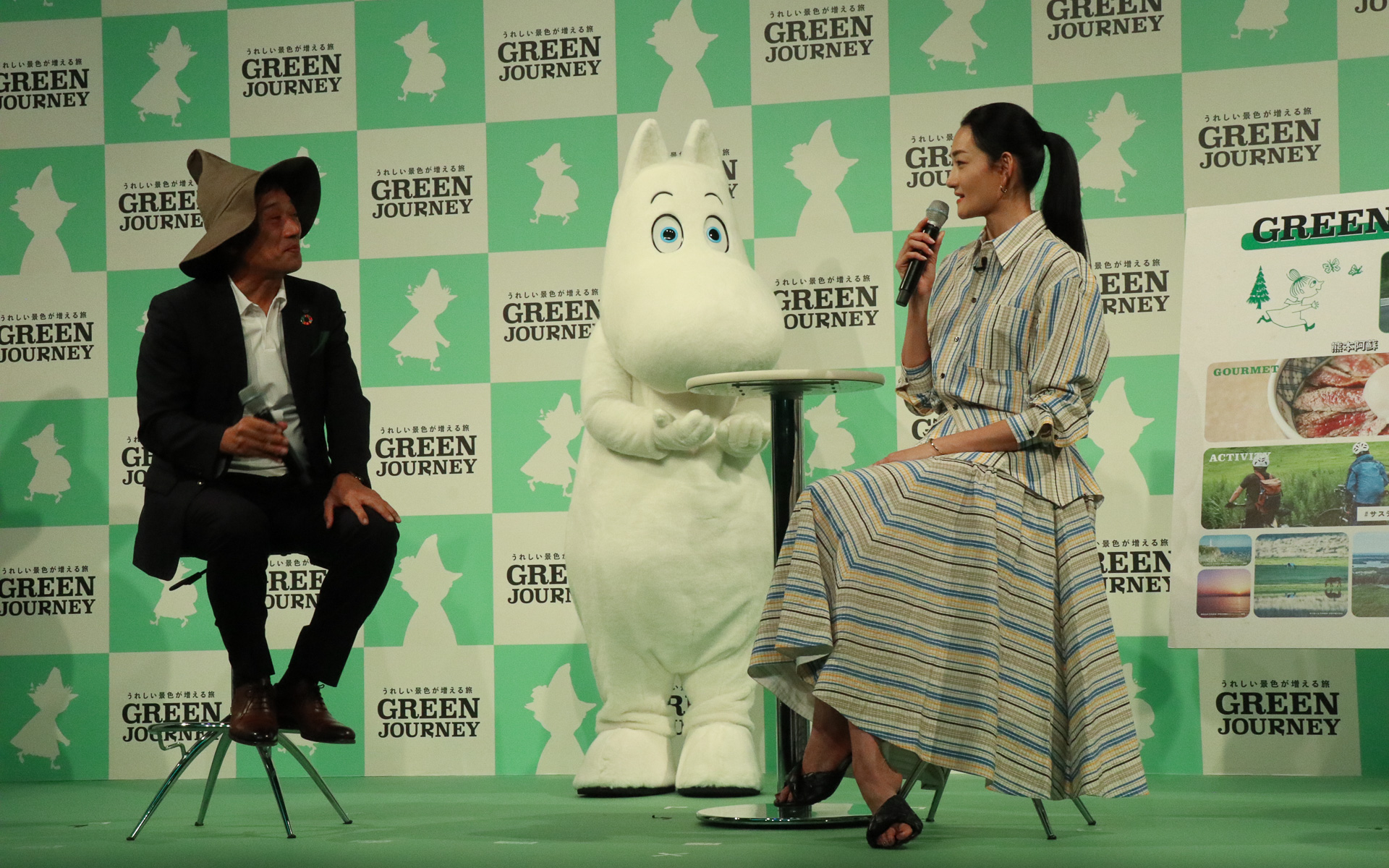 リーフに試乗した感想を「クルマを超えた乗り物という気分」と表現した冨永さん