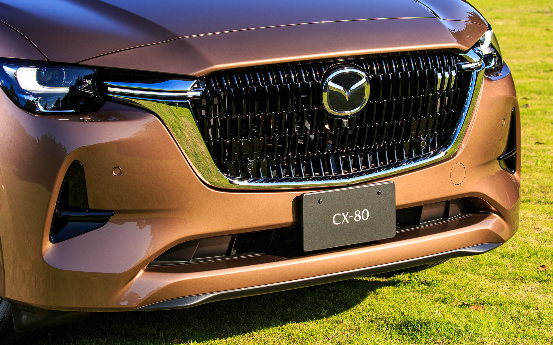 グリルは縦に格子が並ぶタイプ