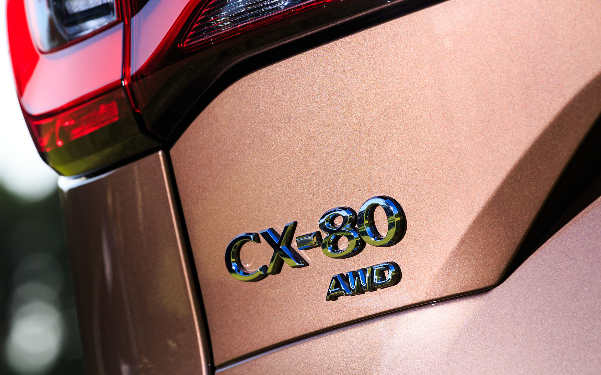 全タイプにAWD（4WD）を設定する