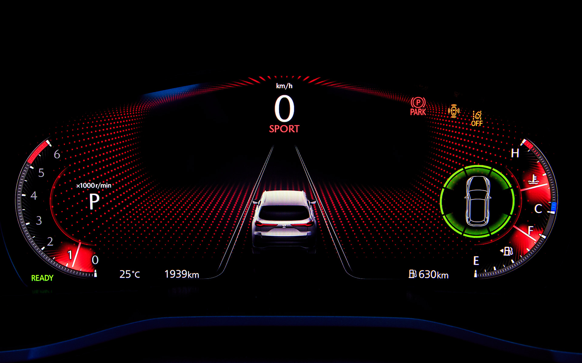走行モードはノーマルのほかスポーツとオフロードを用意