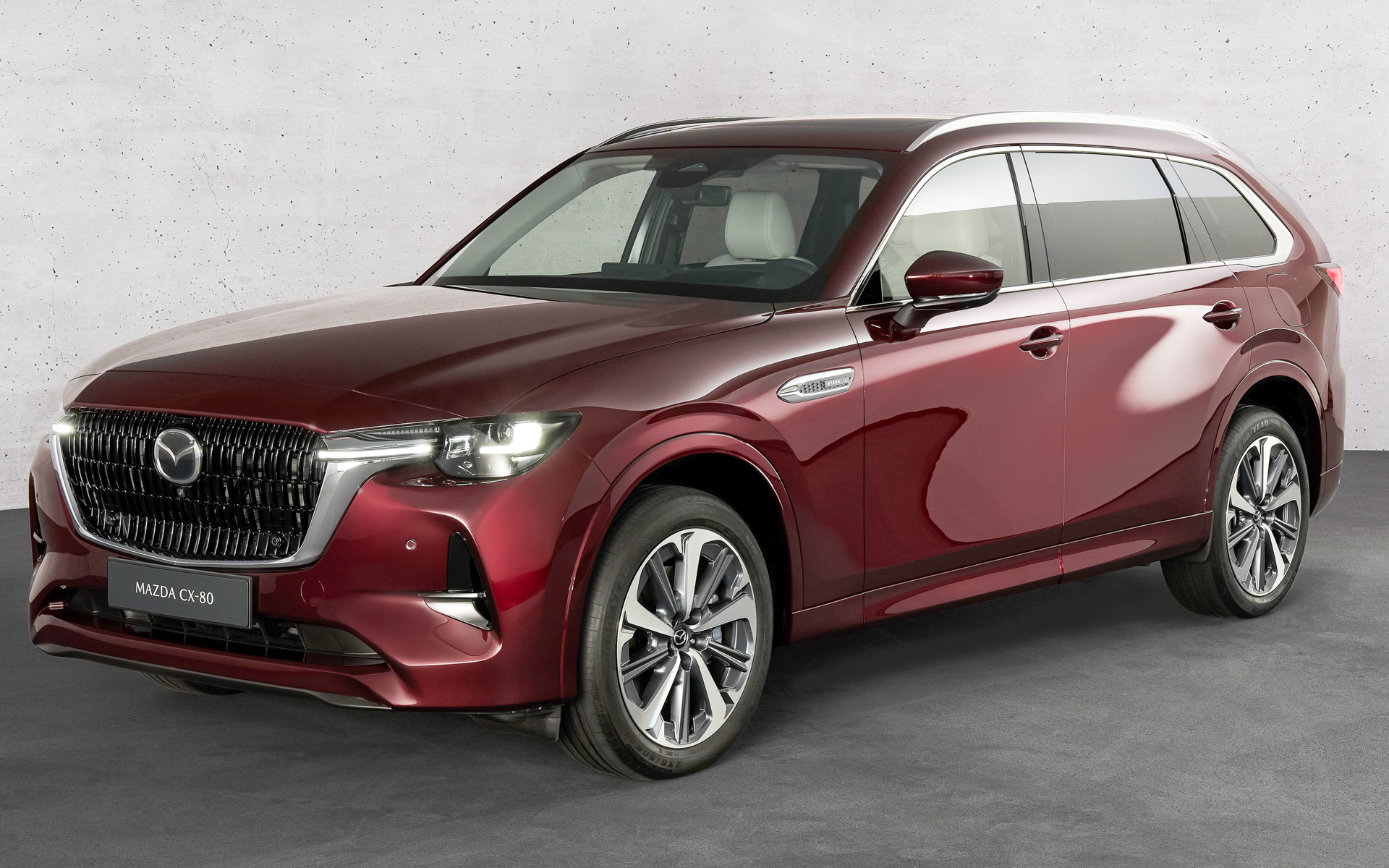 マツダがラージ商品群と位置付けているミッドサイズSUVの4番目のモデル「CX-80」