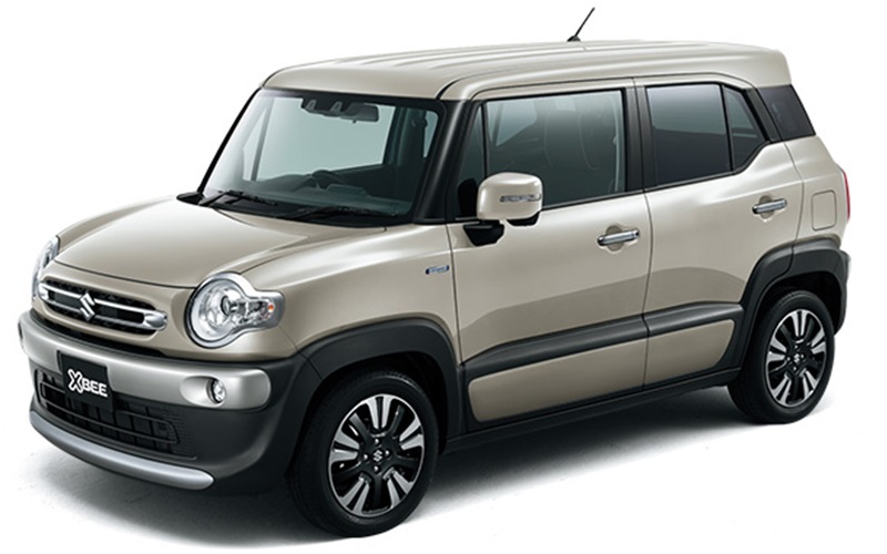 クロスビーのモノトーン仕様の新色「キャラバンアイボリーメタリック」