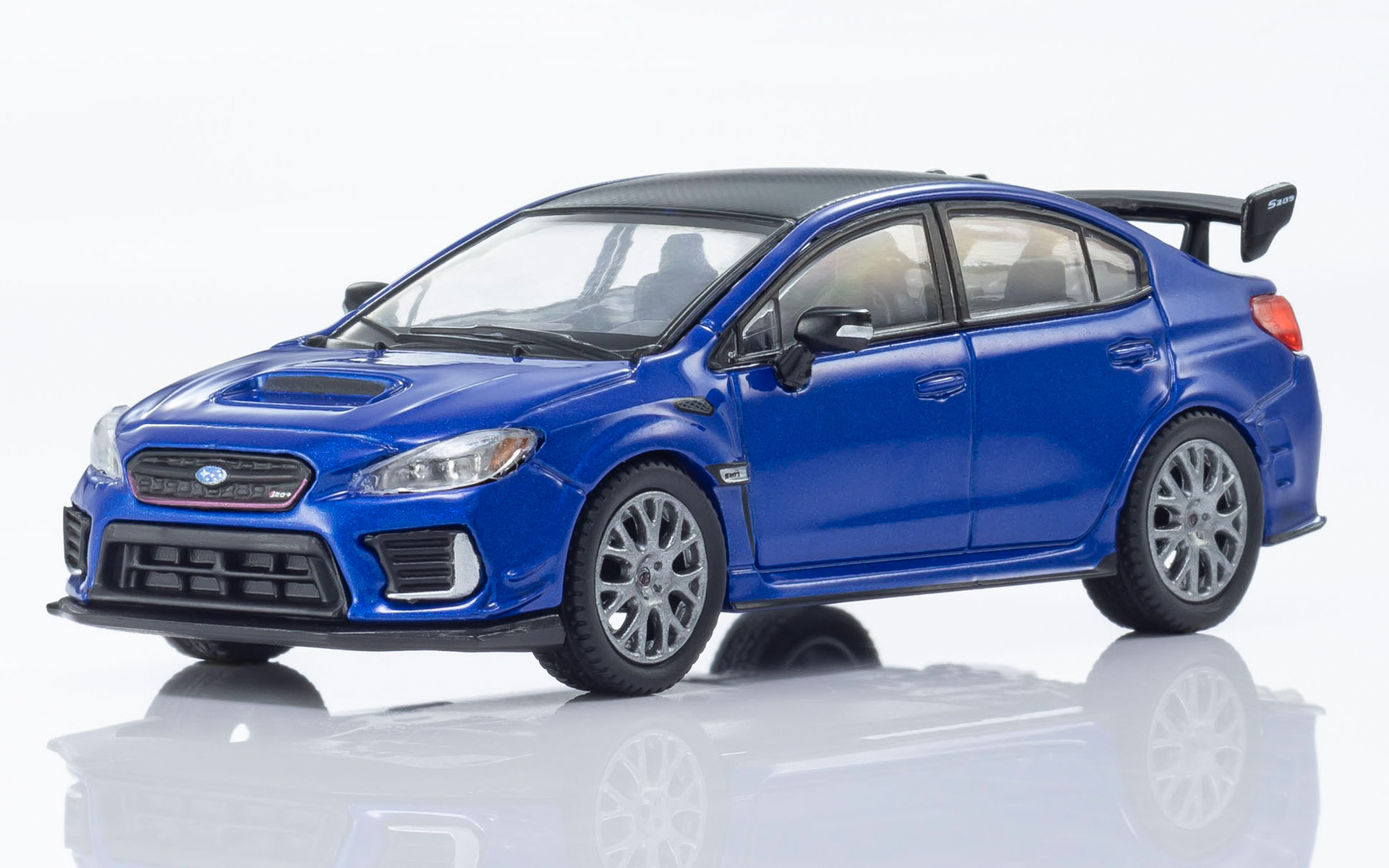 フロントビュー