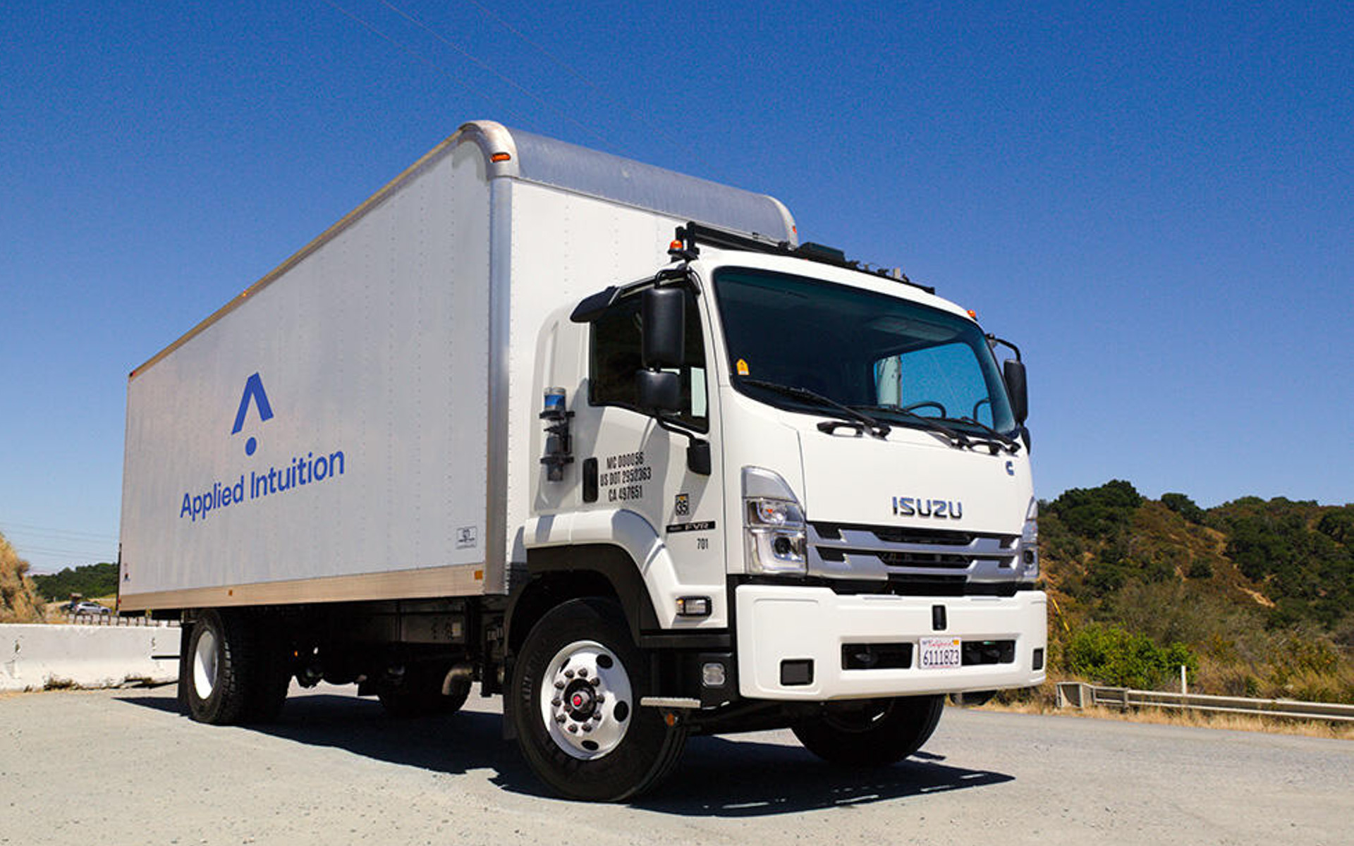 いすゞのF-Seriesトラックをベースに、自動運転技術開発用に試作したデータ収集車