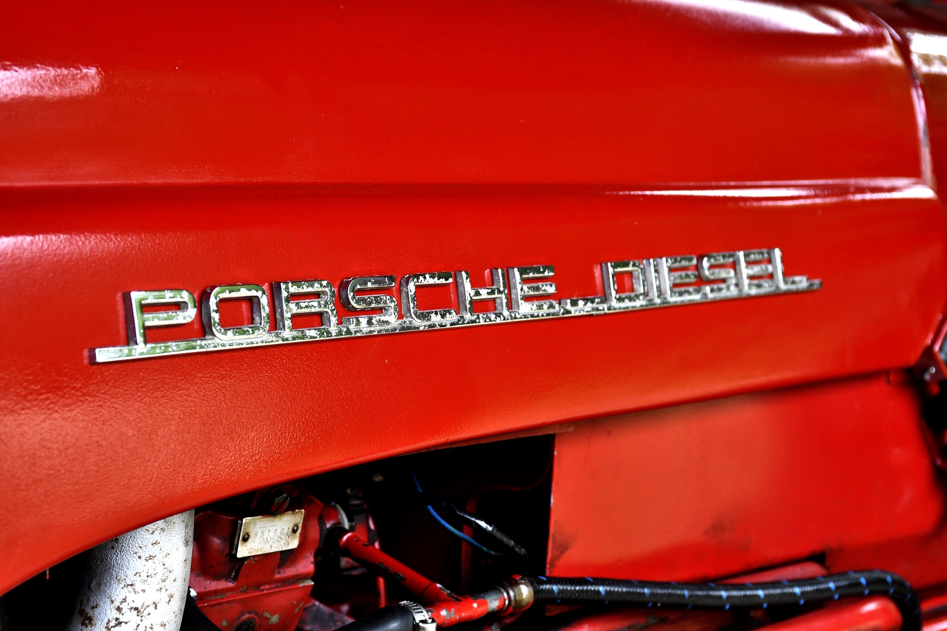 ひと通り作業を終えきれいになったポルシェトラクター。2023年、2024年のプログラム参加者の汗と努力の結晶と言えよう